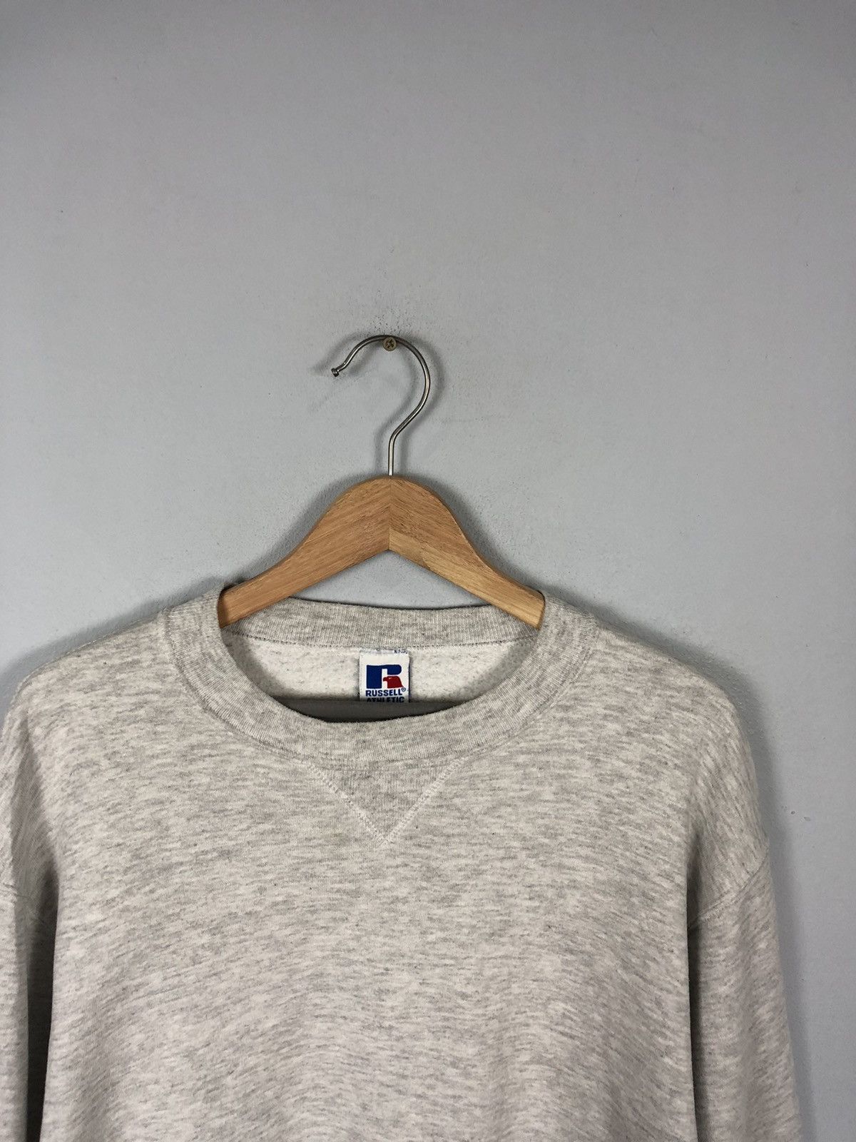 Other × Russell Athletic × Vintage Vintage Russell Athletic Plain Pull Over Sweatshirt Size US M / EU 48-50 / 2 - 2 Thumbnail