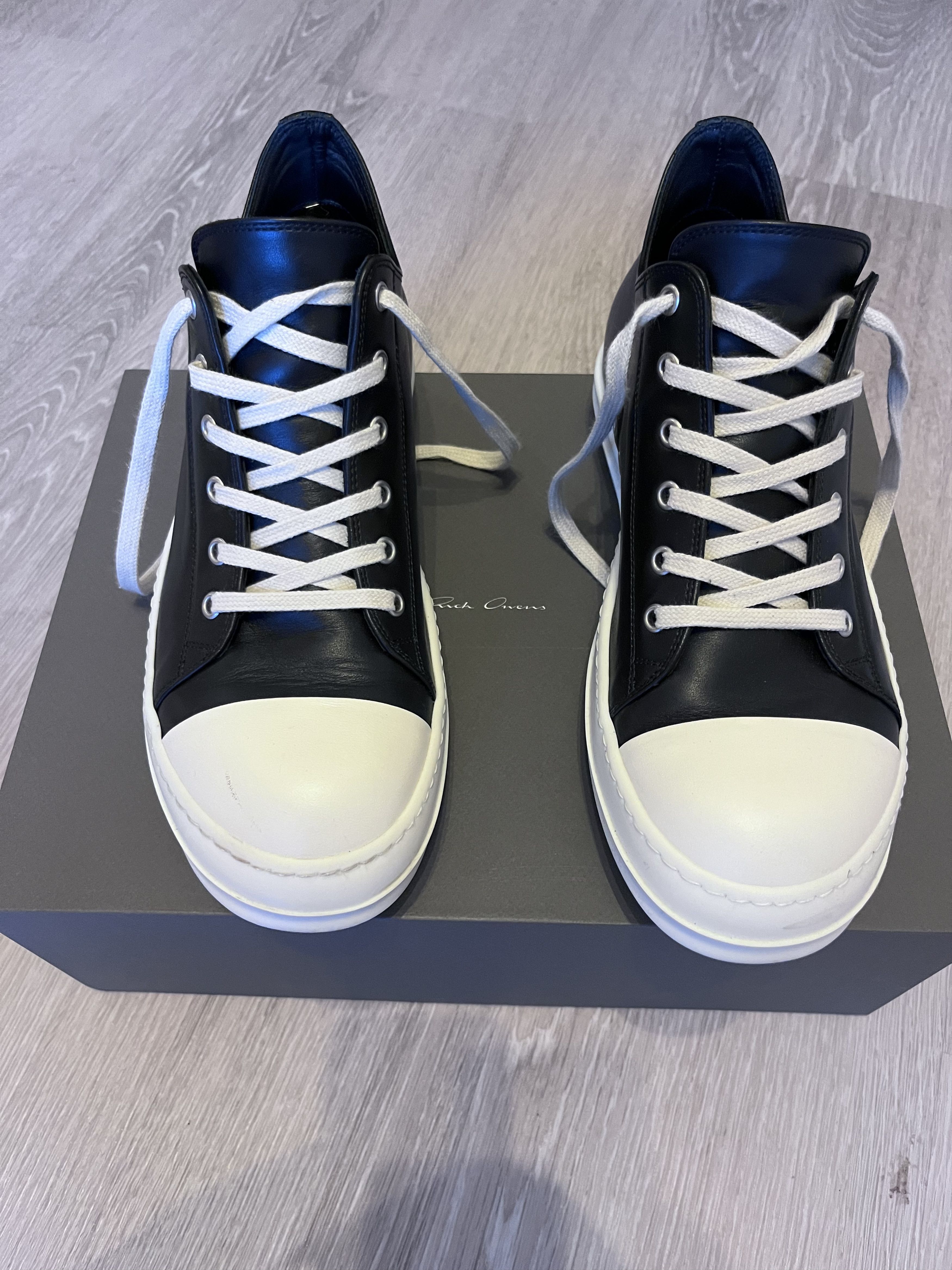 Ramones Low Top Leather