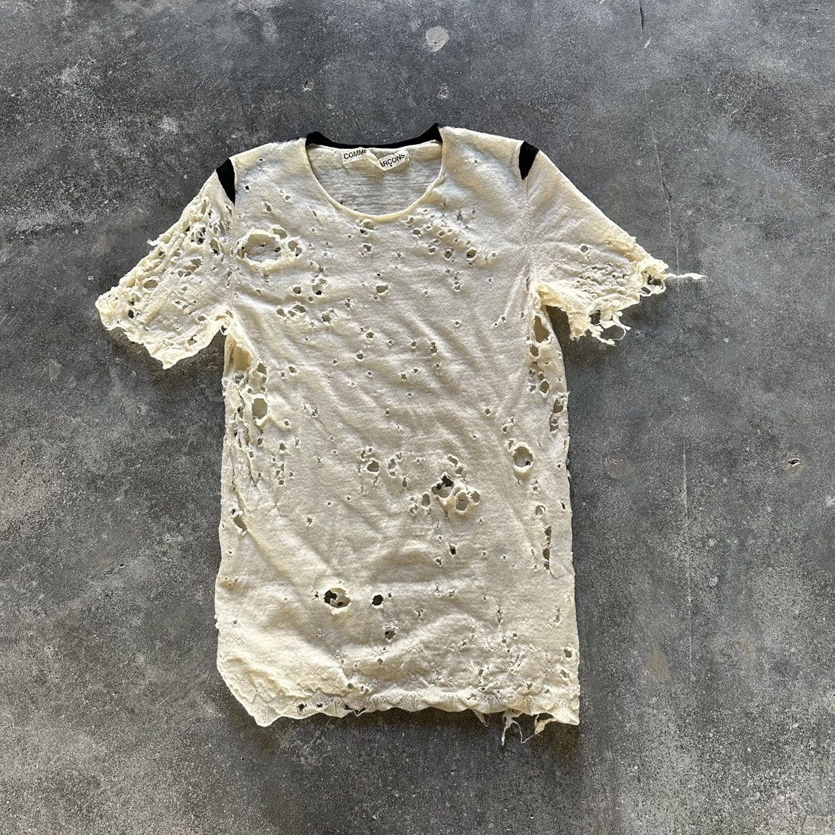 Comme des Garcons AD2001 distressed knit T-shirt Size US M / EU 48-50 / 2 - 2 Thumbnail