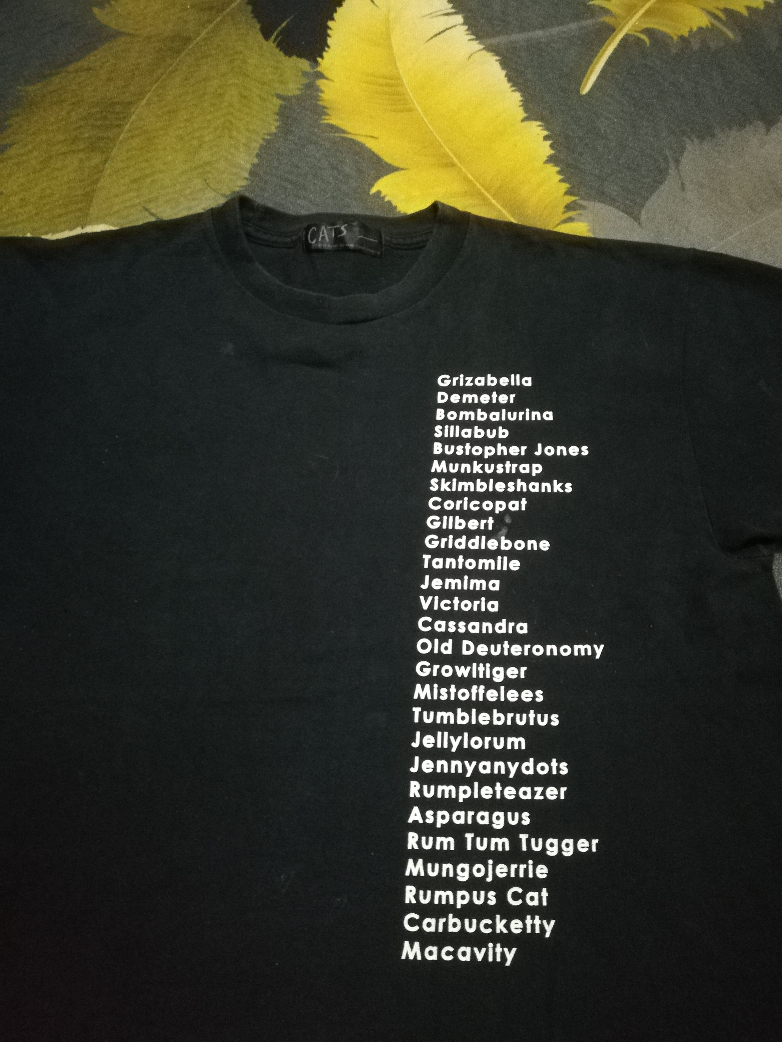 Vintage Vintage CATS The Musical Broadway Promo Tee 1981 Design Size US M / EU 48-50 / 2 - 6 Thumbnail