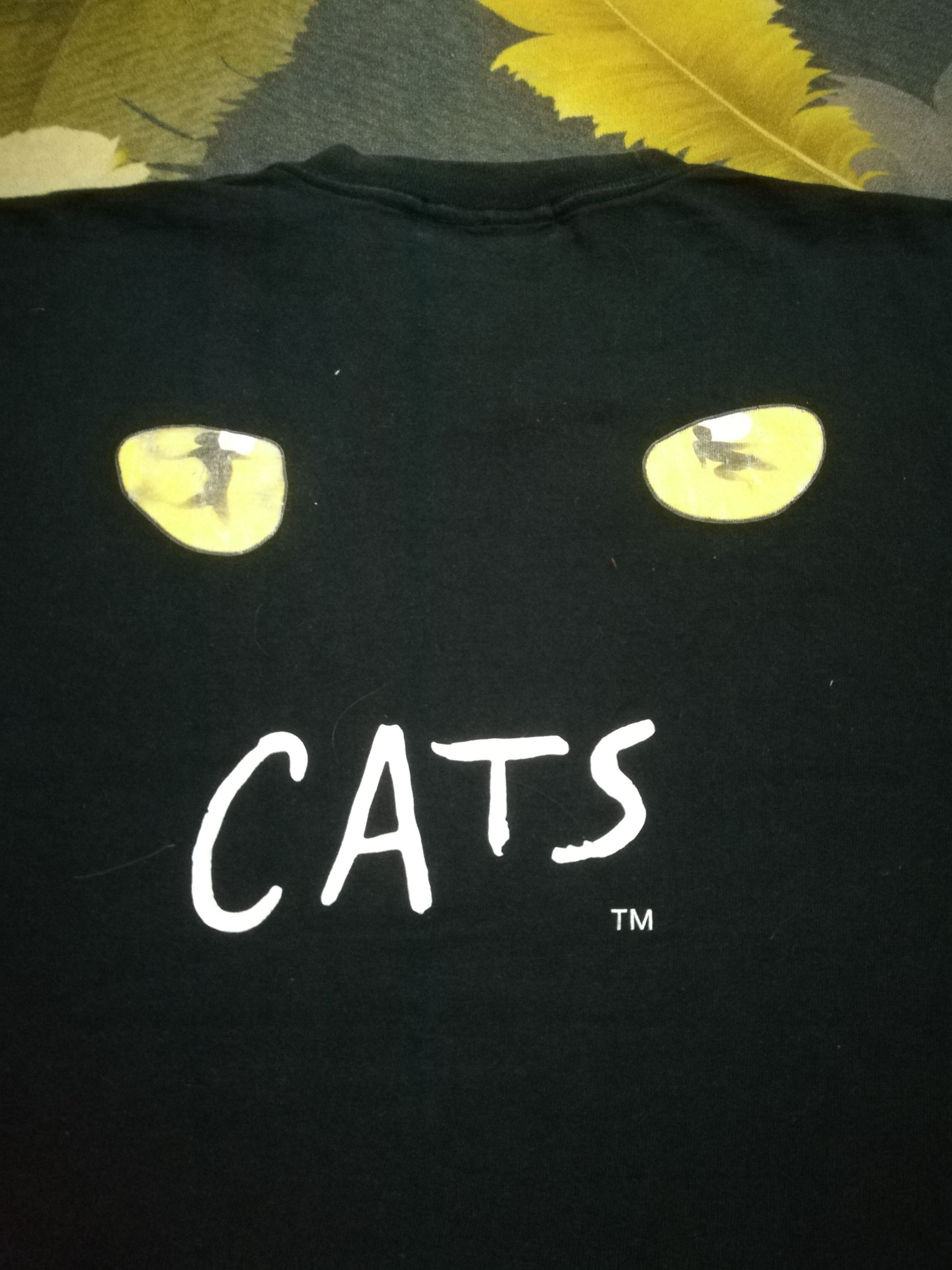 Vintage Vintage CATS The Musical Broadway Promo Tee 1981 Design Size US M / EU 48-50 / 2 - 3 Thumbnail