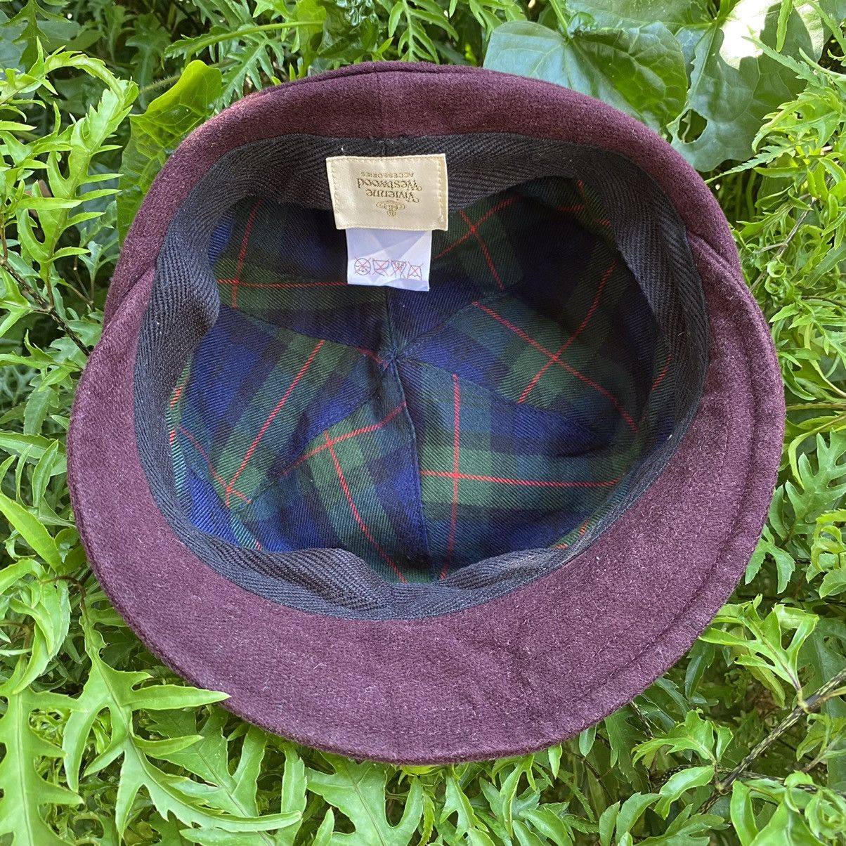 Vintage Vintage Vivienne Westwood Hat Size ONE SIZE - 4 Thumbnail