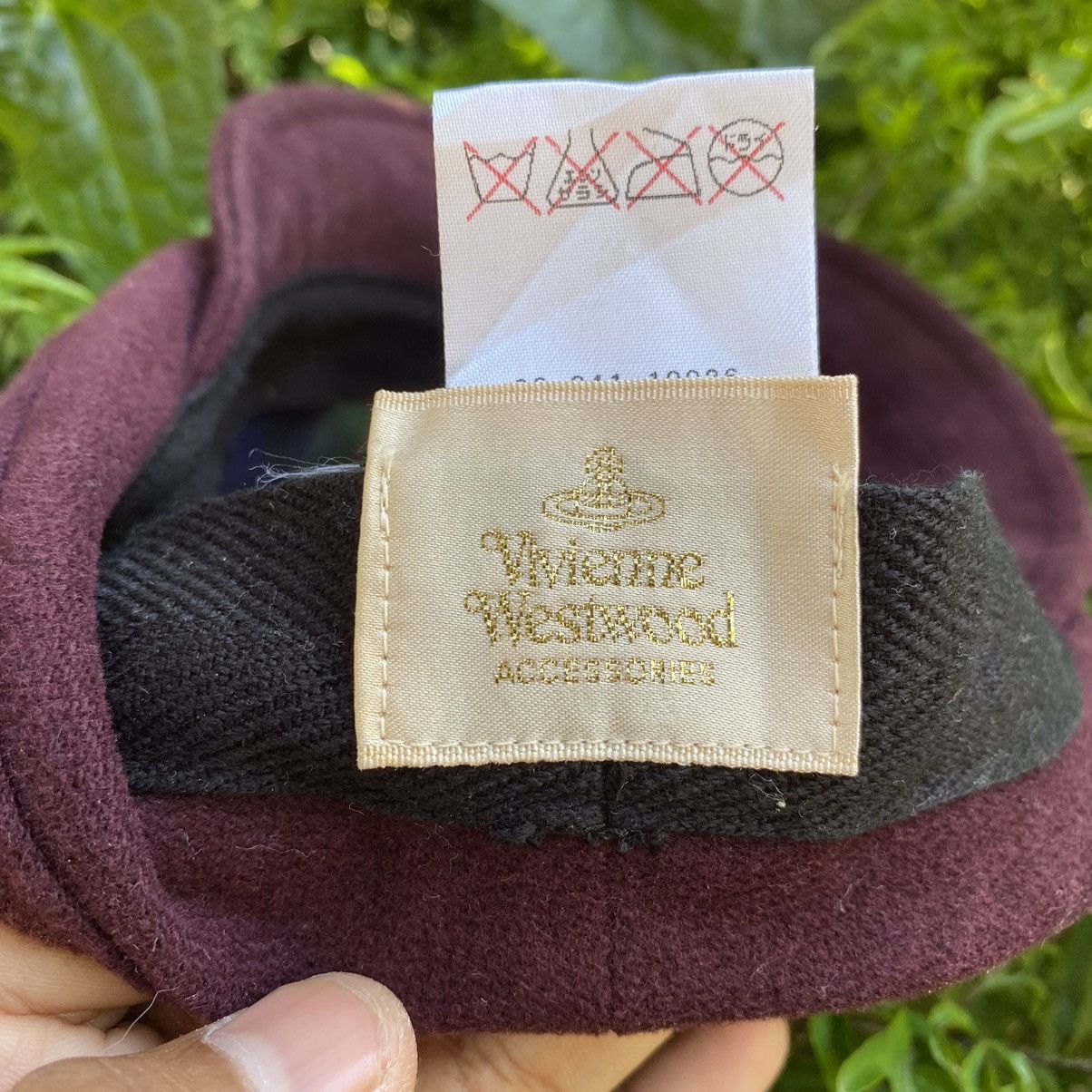 Vintage Vintage Vivienne Westwood Hat Size ONE SIZE - 9 Thumbnail