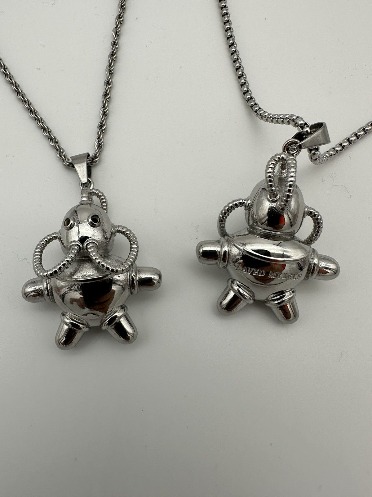 Mac Miller Mac Miller swimming circles robot 3D Size ONE SIZE - 5 Thumbnail