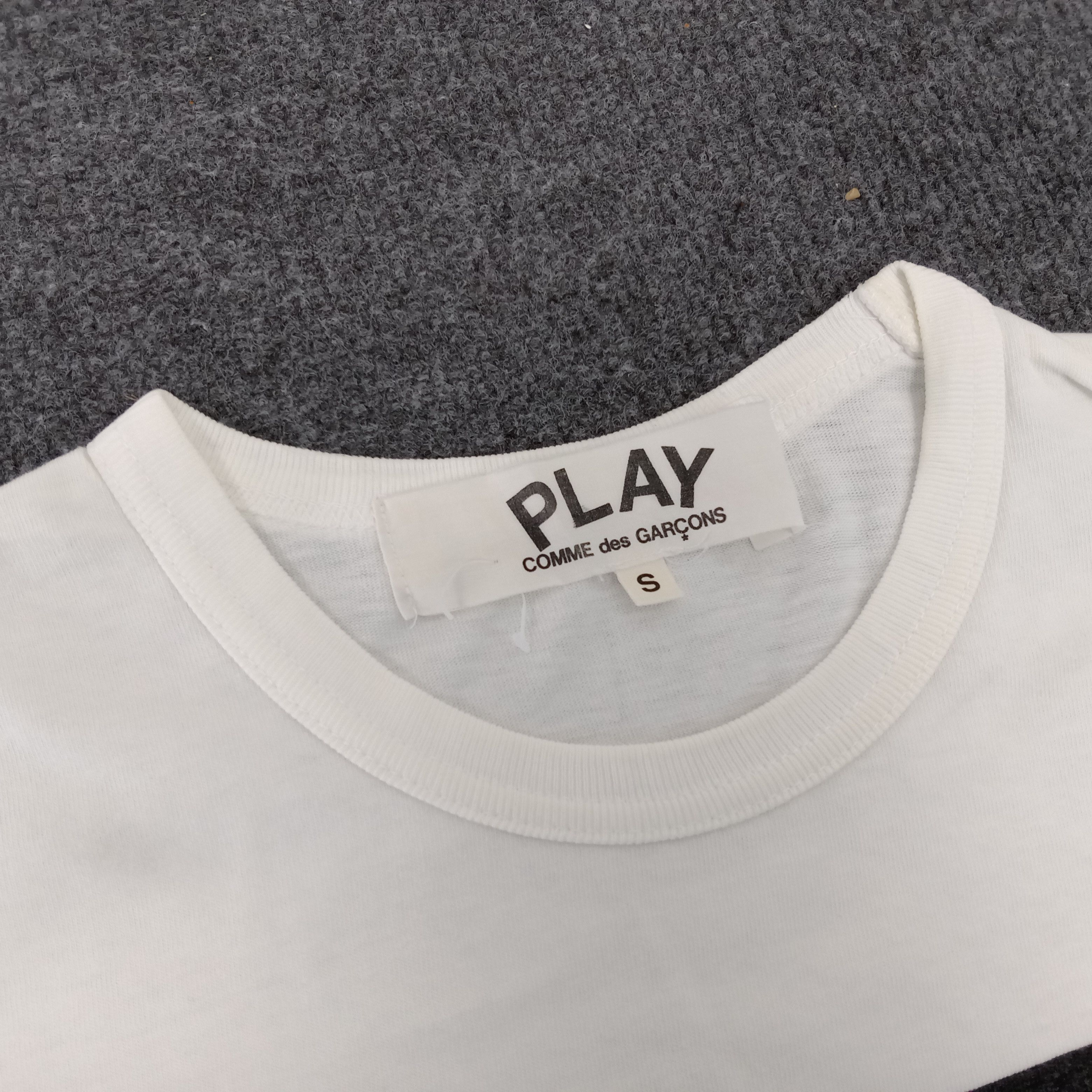 Comme des Garcons PLAY × Japanese Brand × Vintage Comme Des Garcons Play Japanese Brand Tshirt Size US S / EU 44-46 / 1 - 4 Thumbnail