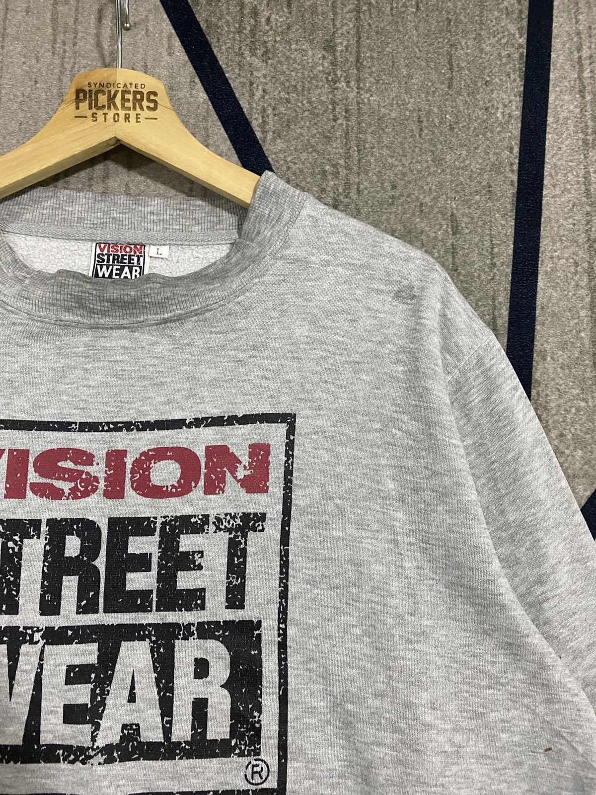 Vintage × Vision Streetwear Vintage 90s Vision StreetWear Big Logo Spellout Grey Large Size US L / EU 52-54 / 3 - 3 Thumbnail