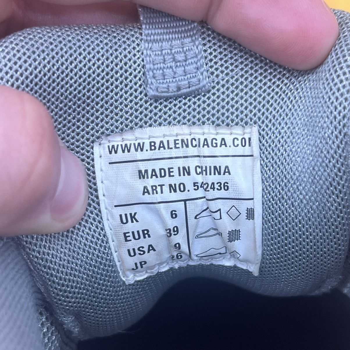 Balenciaga Track sneaker ‘metallic silver’ Sz- 6M/39EU Size US 6 / EU 39 - 11 Thumbnail