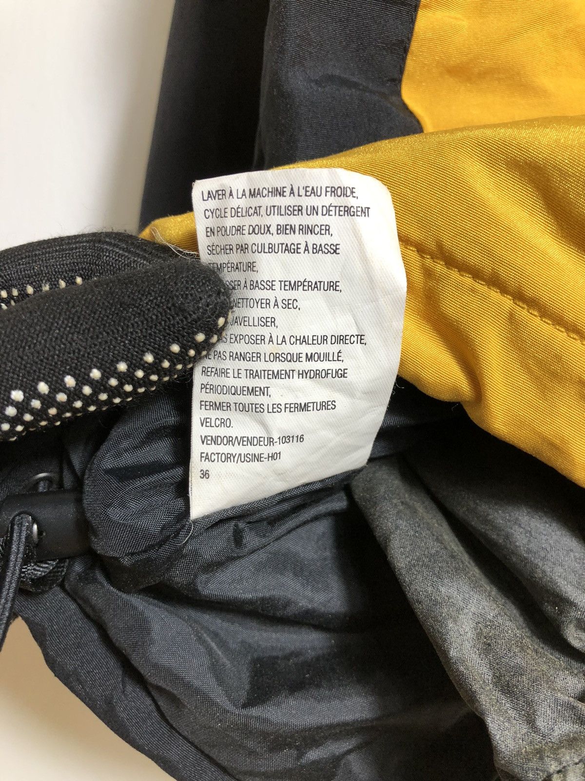 The North Face Vintage 90s The North Face Extreme Light Anorak jacket Size US L / EU 52-54 / 3 - 14 Thumbnail