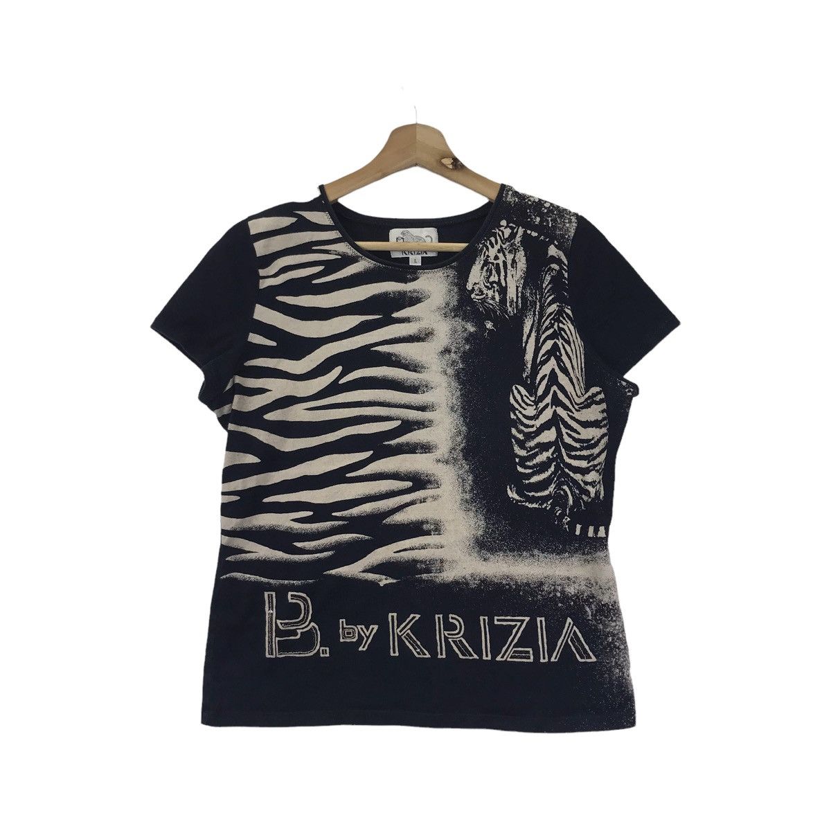 Krizia Uomo BASIC By KRIZIA Italian Designer Tiger Black T shirt Size L / US 10 / IT 46 - 1 Thumbnail