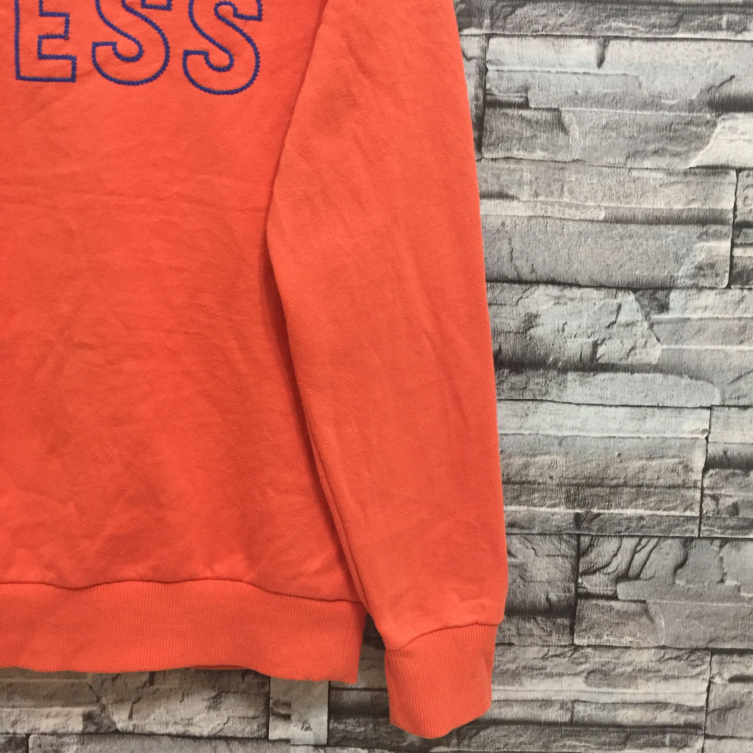 Guess Vintage GUESS sweatshirt big logo embroidered size L Size US L / EU 52-54 / 3 - 5 Thumbnail