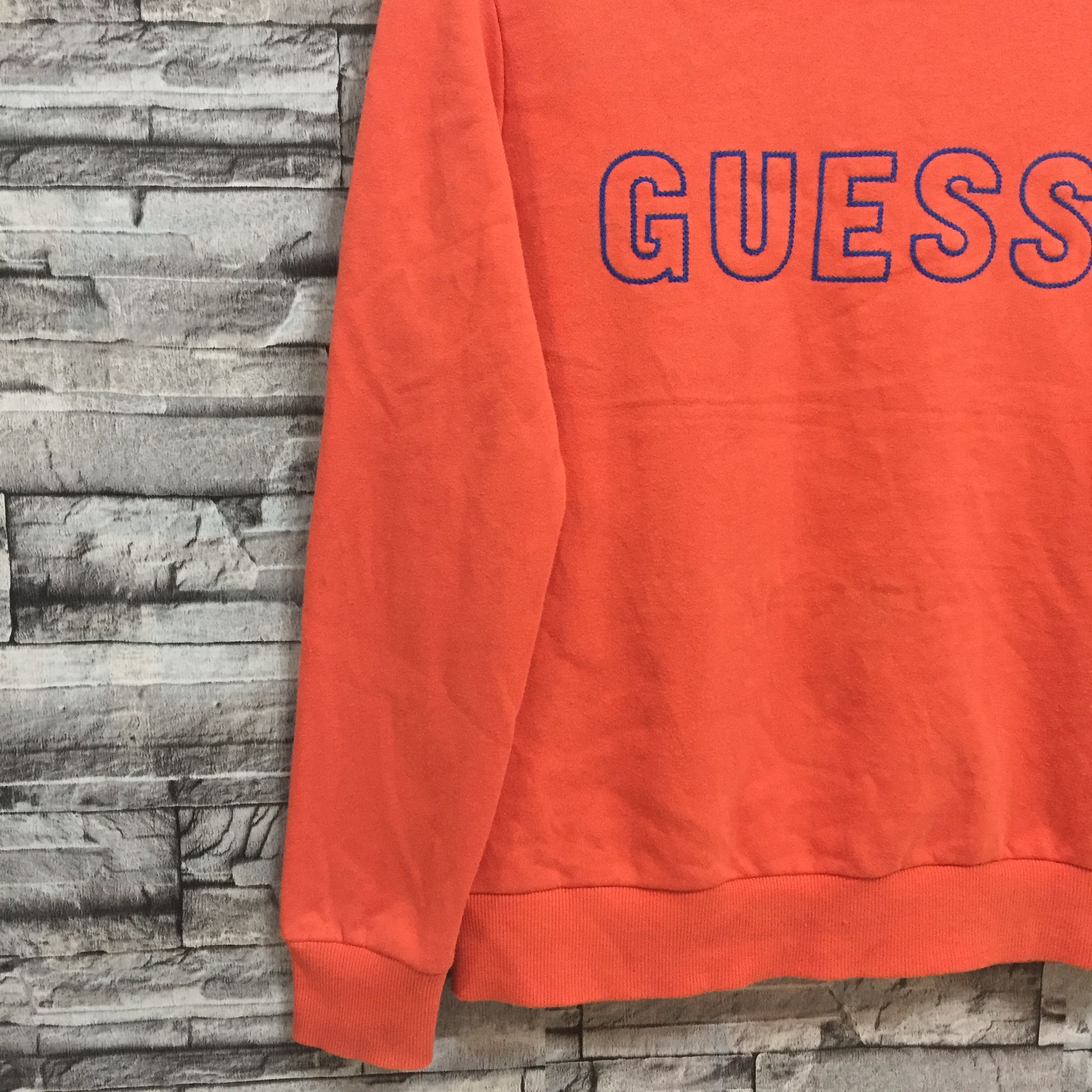 Guess Vintage GUESS sweatshirt big logo embroidered size L Size US L / EU 52-54 / 3 - 4 Thumbnail