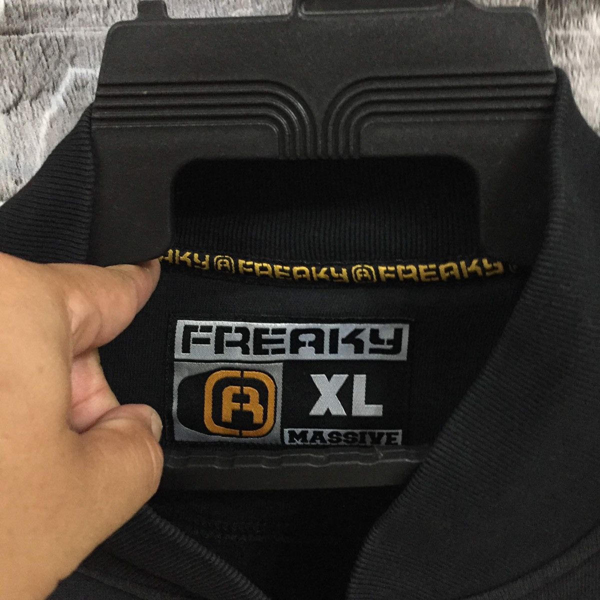 Japanese Brand Freaky Massive sweatshirt big logo.. Hip hop jacket size XL Size US XL / EU 56 / 4 - 4 Thumbnail
