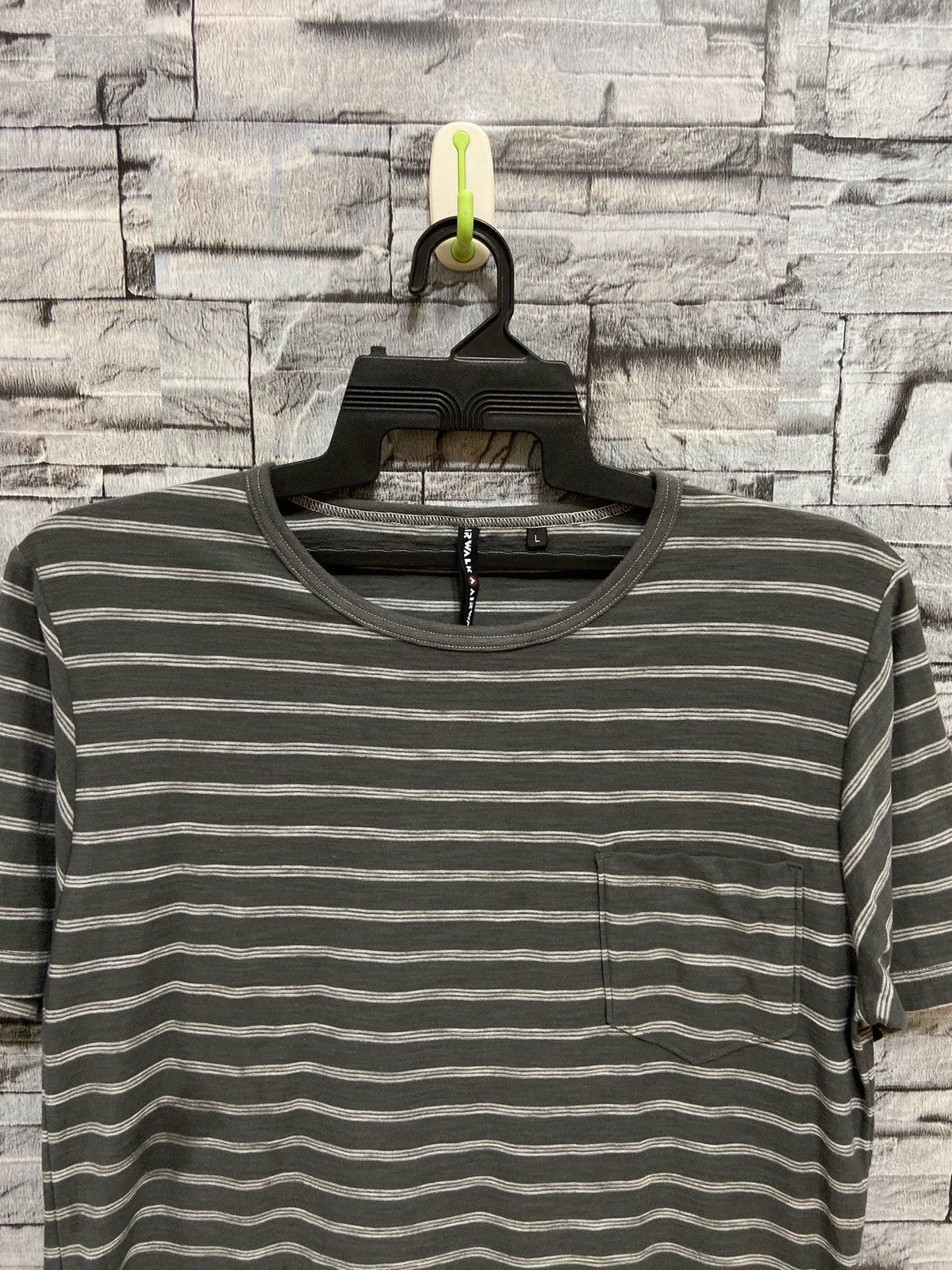 Airwalk Airwalk t shirt pocket horizontal stripe size L fit M Size US M / EU 48-50 / 2 - 3 Thumbnail