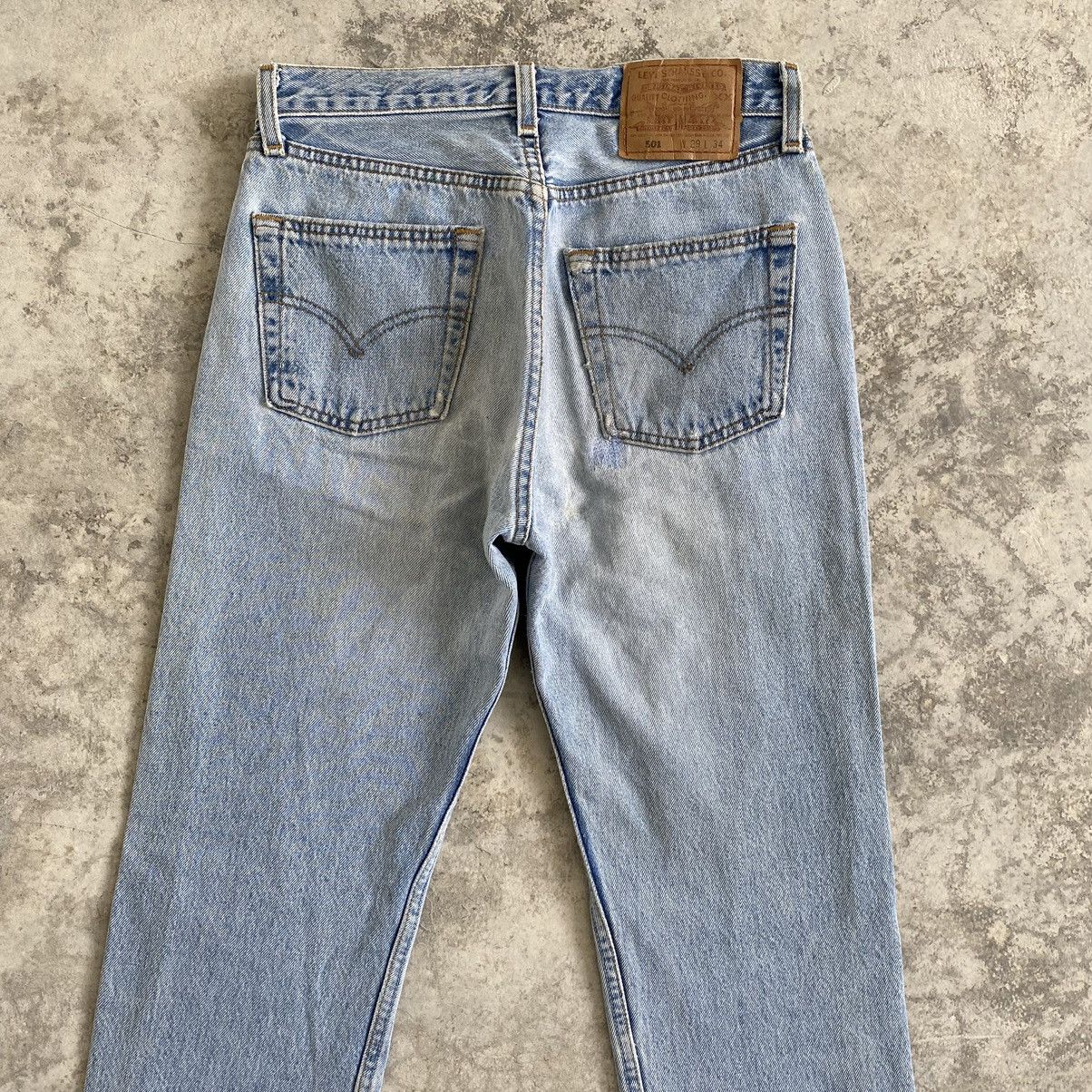 Levi's Size 28x30.5 Vintage Levi's 501 Light Washed Ripped Jeans Size US 28 / EU 44 - 11 Thumbnail