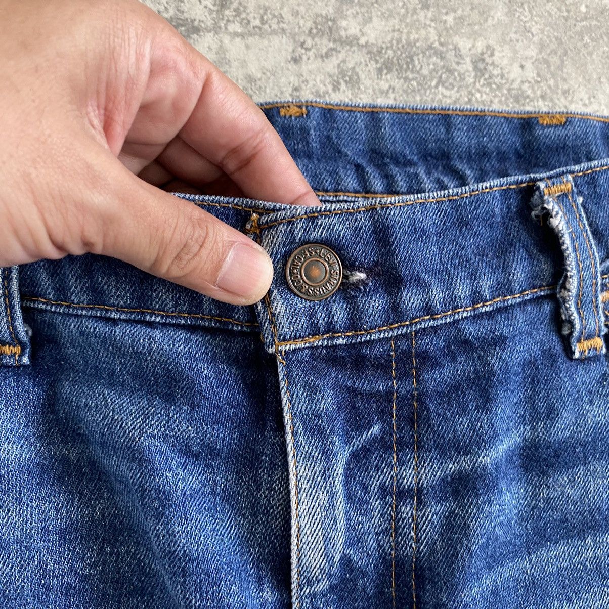 Levi's VTG Levi's 617 Orange Tab Faded Blue Flared Denim Jeans Size US 34 / EU 50 - 8 Thumbnail