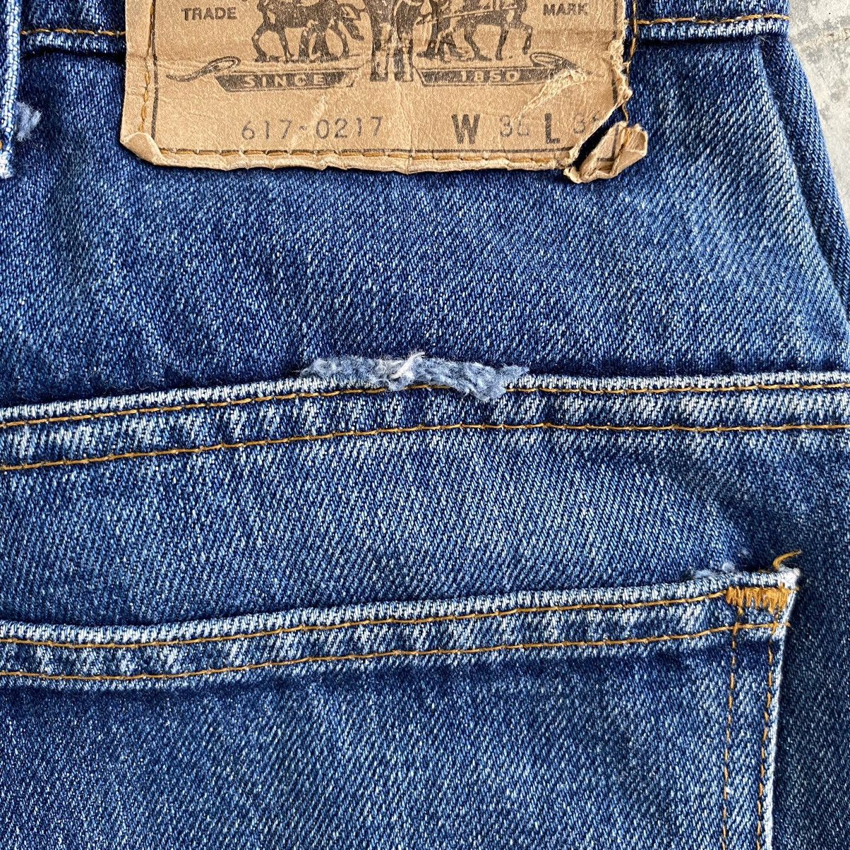 Levi's VTG Levi's 617 Orange Tab Faded Blue Flared Denim Jeans Size US 34 / EU 50 - 17 Thumbnail