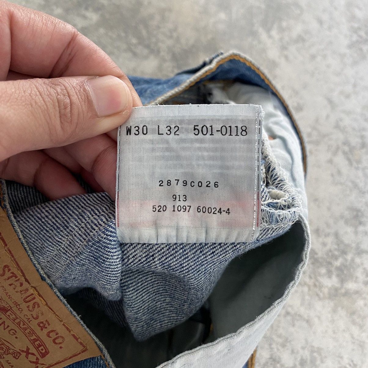 Levi's Vintage 1997 Levi's 501 Stonewashed Blue Denim Jeans Size US 29 - 21 Thumbnail
