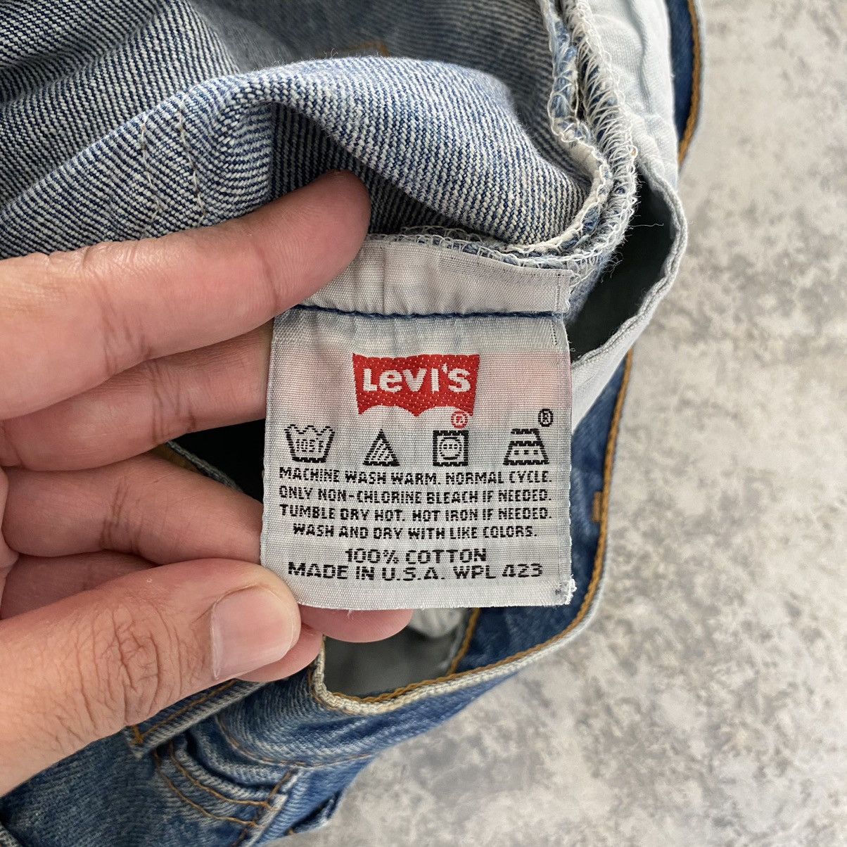Levi's Vintage 1997 Levi's 501 Stonewashed Blue Denim Jeans Size US 29 - 20 Thumbnail