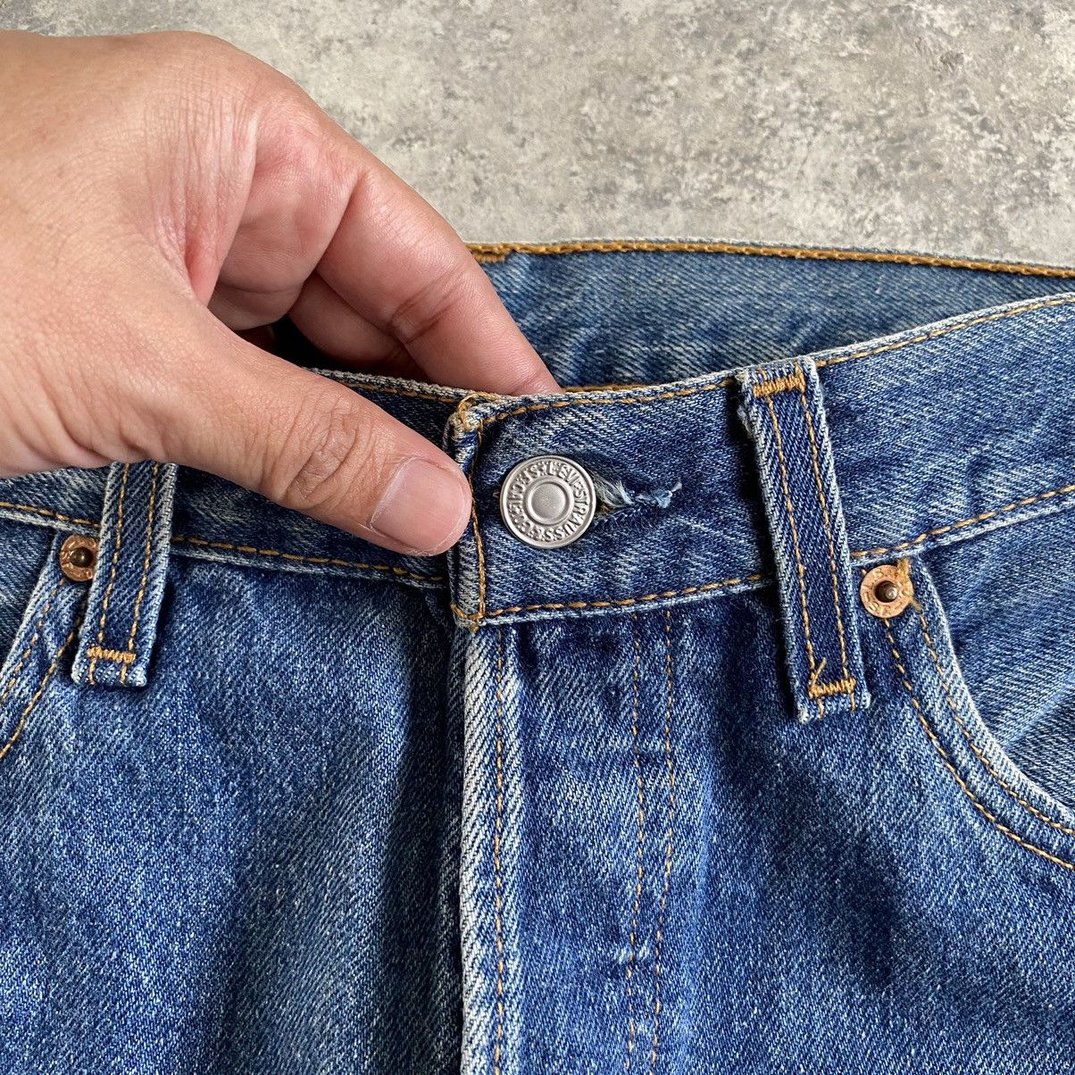 Levi's Vintage 1997 Levi's 501 Stonewashed Blue Denim Jeans Size US 29 - 7 Thumbnail