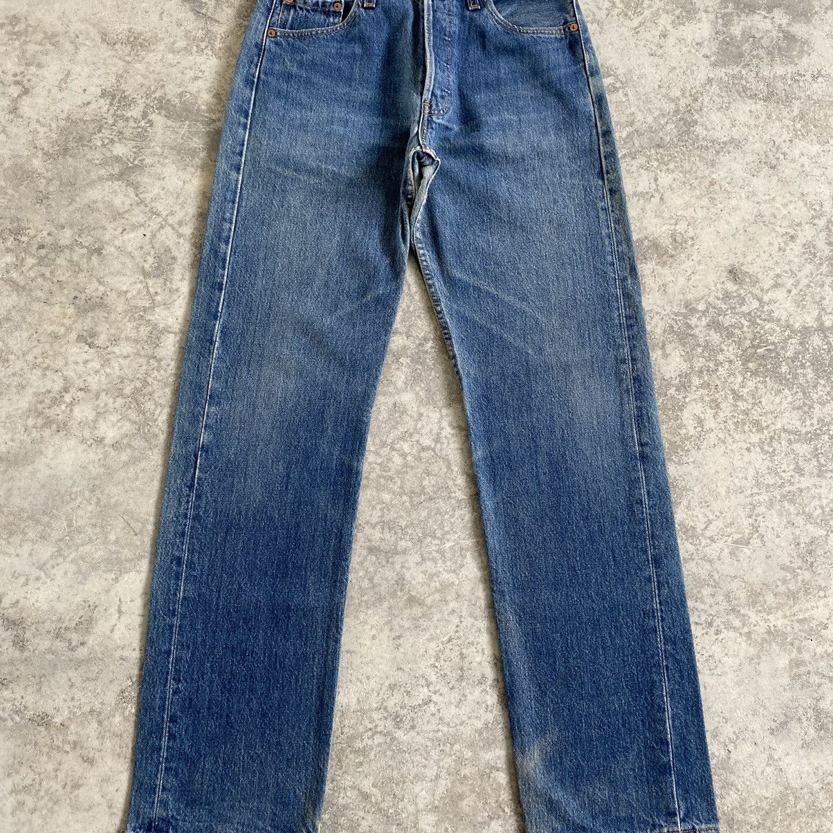 Levi's Vintage 1997 Levi's 501 Stonewashed Blue Denim Jeans Size US 29 - 2 Thumbnail