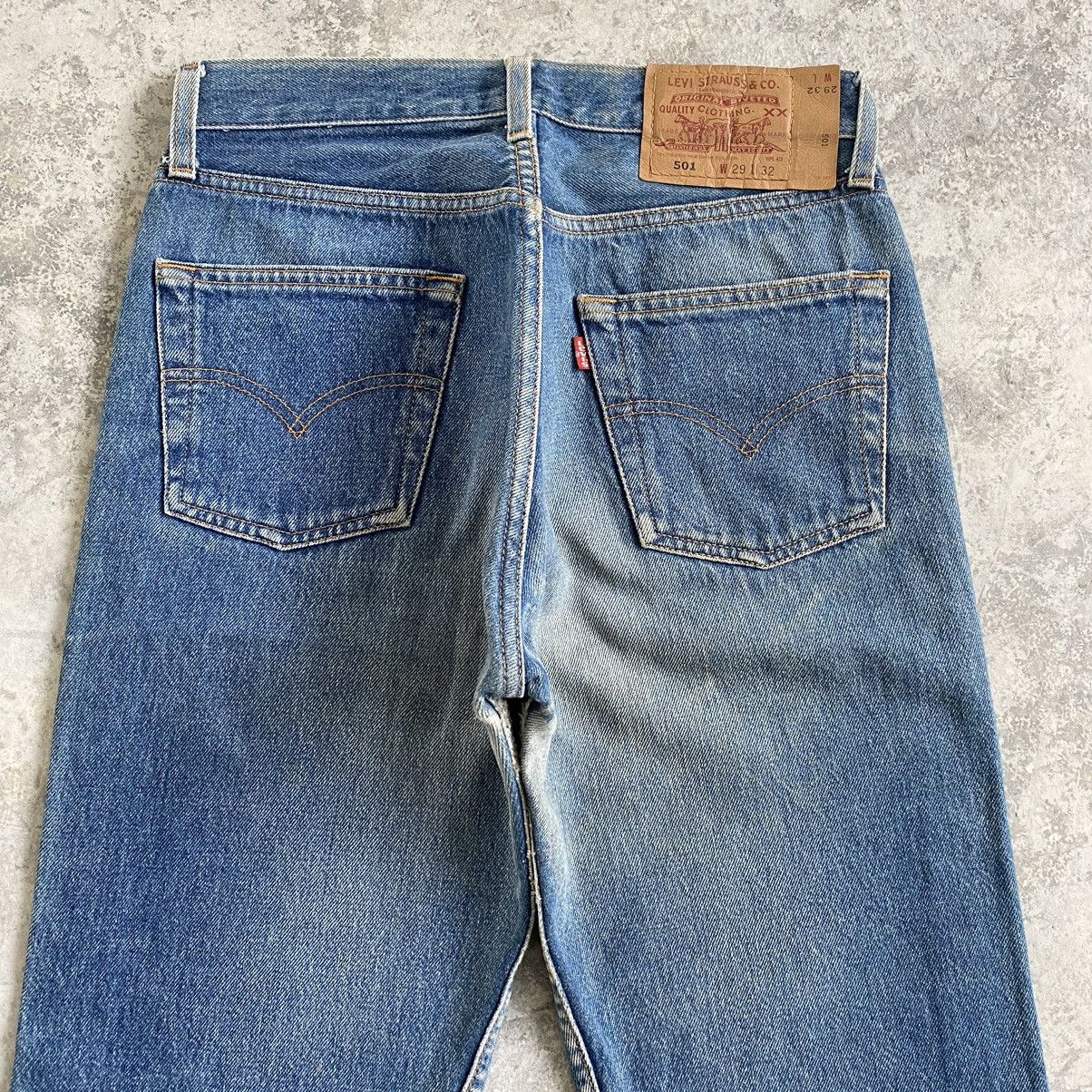 Levi's Vintage 1996 Levi's 501 Faded Blue Denim Jeans Size US 28 / EU 44 - 15 Thumbnail