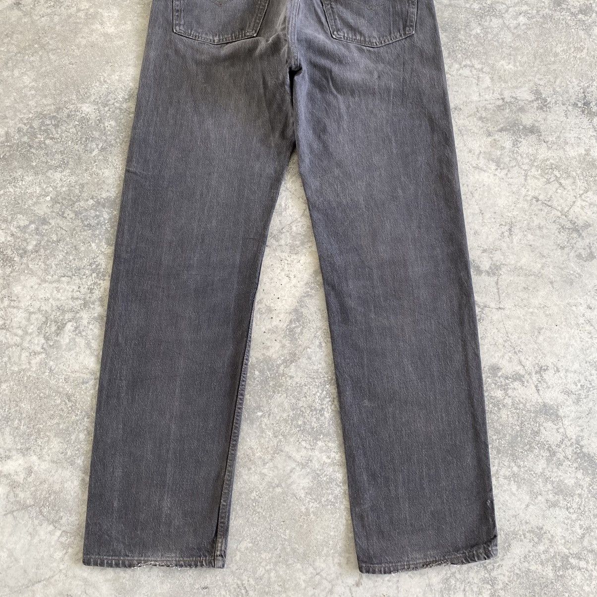 Levi's Size 37x33.5 VTG Late 80’s Levi's 501 Faded Black Jeans Size US 37 - 14 Thumbnail
