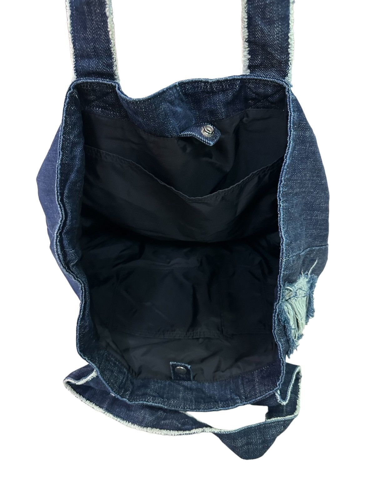 Japanese Brand MANUFACTORY DISTRESSED DENIM TOTE BAG Size ONE SIZE - 4 Thumbnail