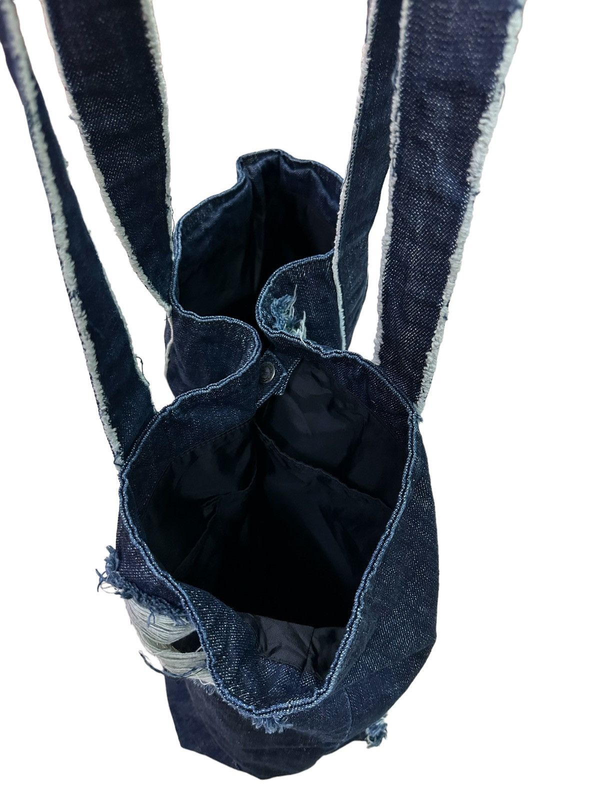 Japanese Brand MANUFACTORY DISTRESSED DENIM TOTE BAG Size ONE SIZE - 3 Thumbnail