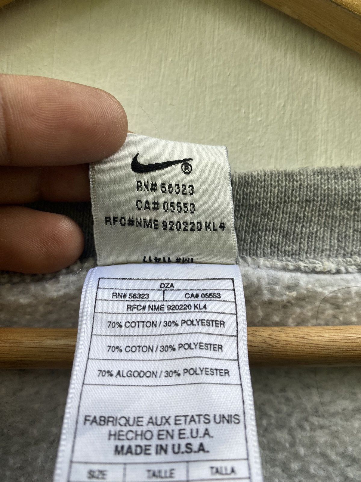 Nike Nike Swoosh Beige Grey Oversized Sweatshirts Size US XL / EU 56 / 4 - 8 Thumbnail