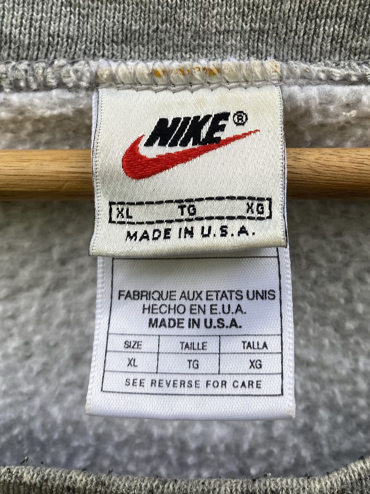 Nike Nike Swoosh Beige Grey Oversized Sweatshirts Size US XL / EU 56 / 4 - 7 Thumbnail