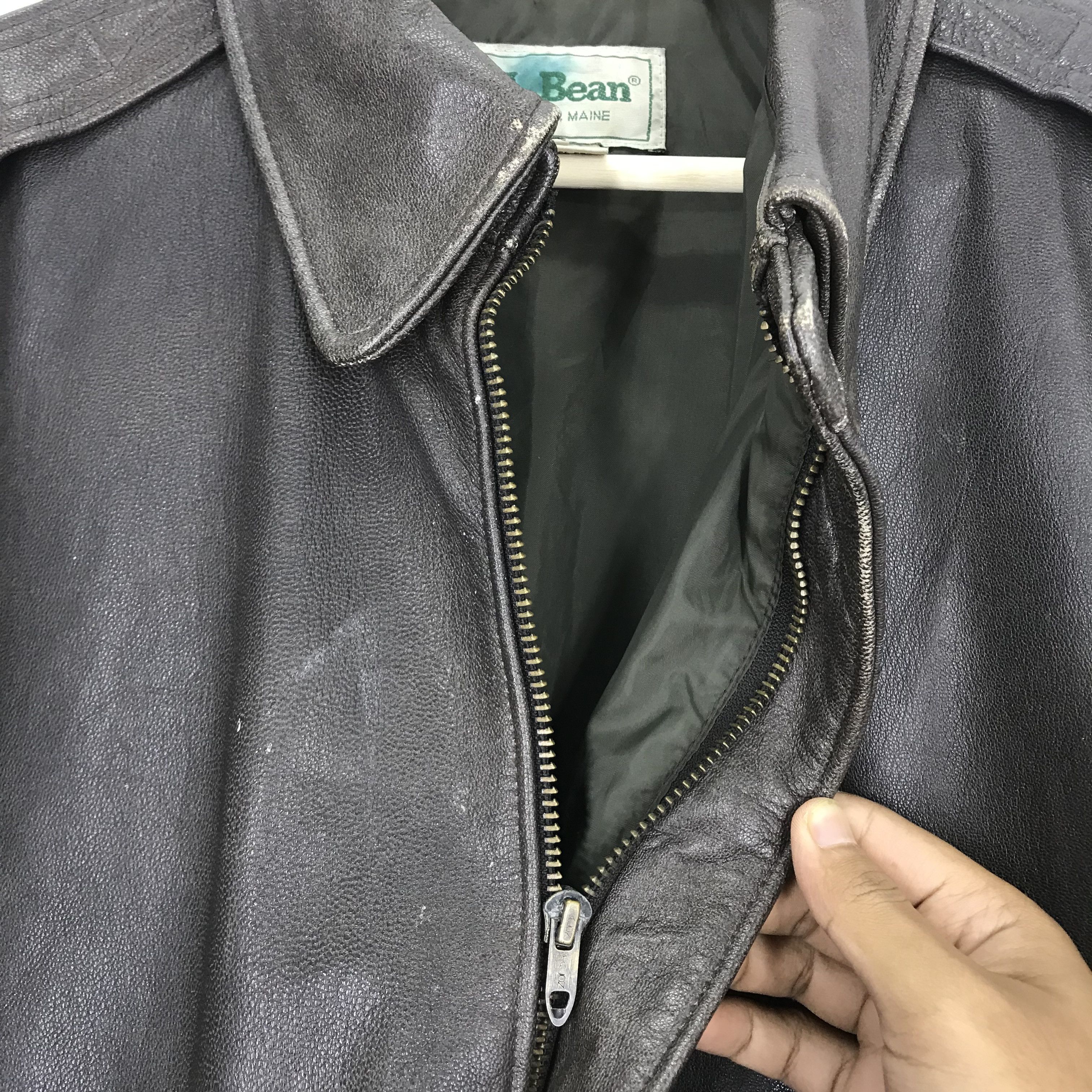 L.L. Bean Vintage 90's LL Bean Usa Leather Jacket Bomber Flight Jacket Size US L / EU 52-54 / 3 - 11 Thumbnail