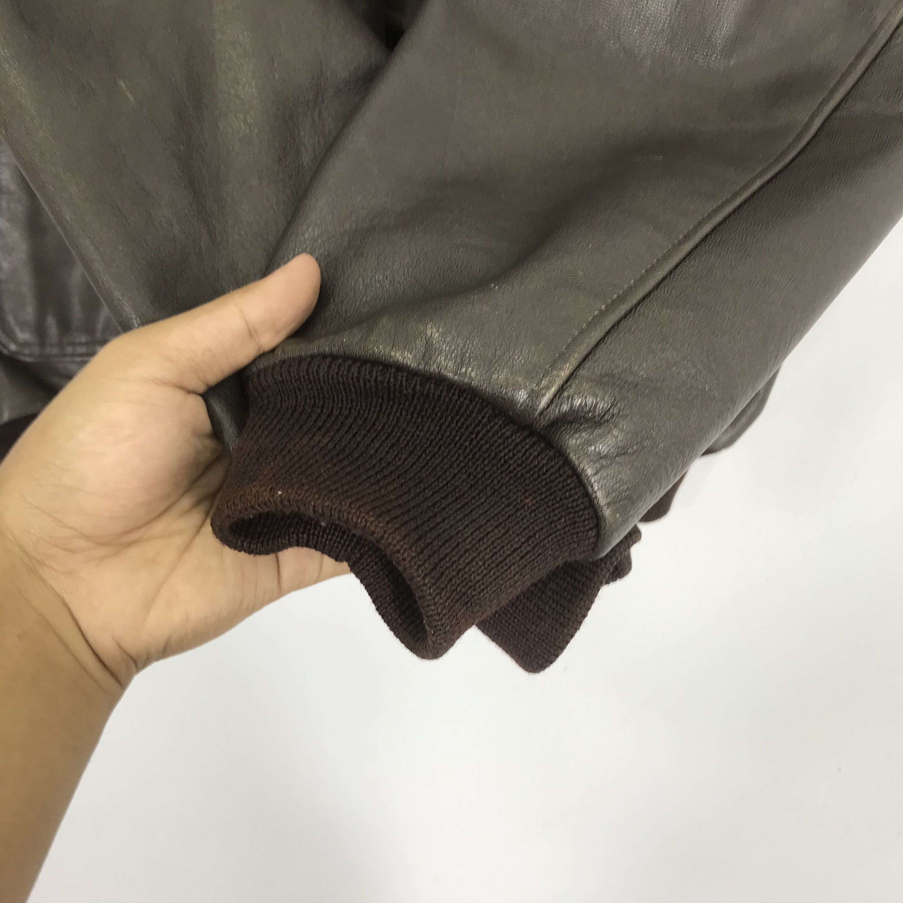 L.L. Bean Vintage 90's LL Bean Usa Leather Jacket Bomber Flight Jacket Size US L / EU 52-54 / 3 - 8 Thumbnail