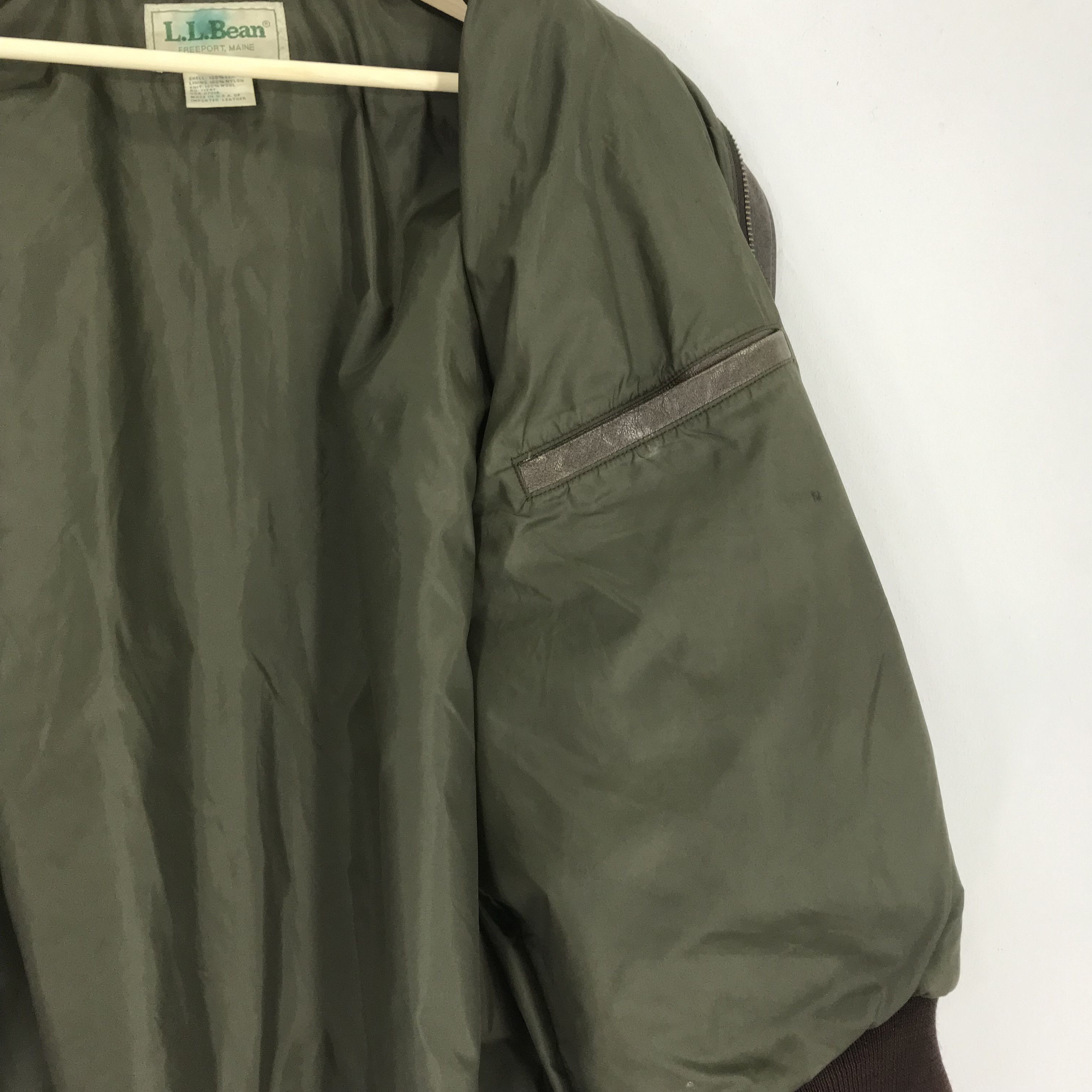 L.L. Bean Vintage 90's LL Bean Usa Leather Jacket Bomber Flight Jacket Size US L / EU 52-54 / 3 - 12 Thumbnail