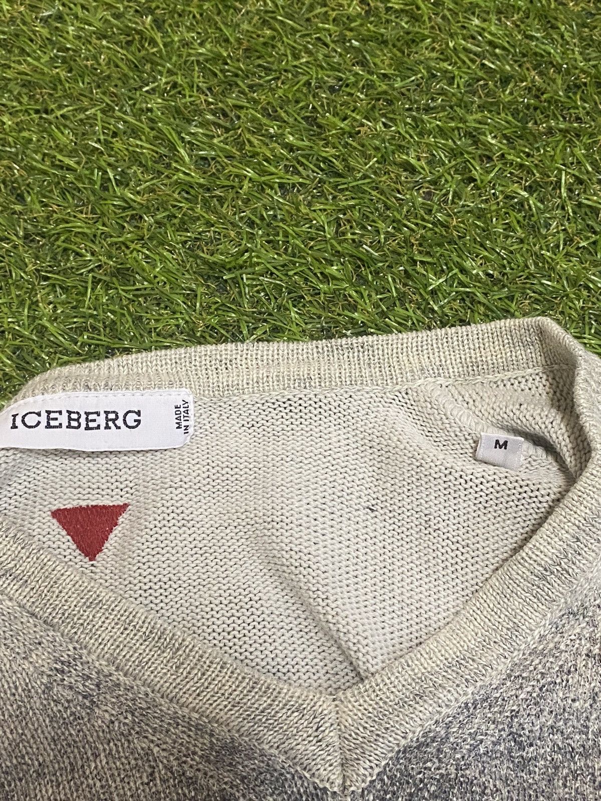 Iceberg Vintage Y2k Iceberg sweater streetwear luxury style size M Size US M / EU 48-50 / 2 - 6 Thumbnail