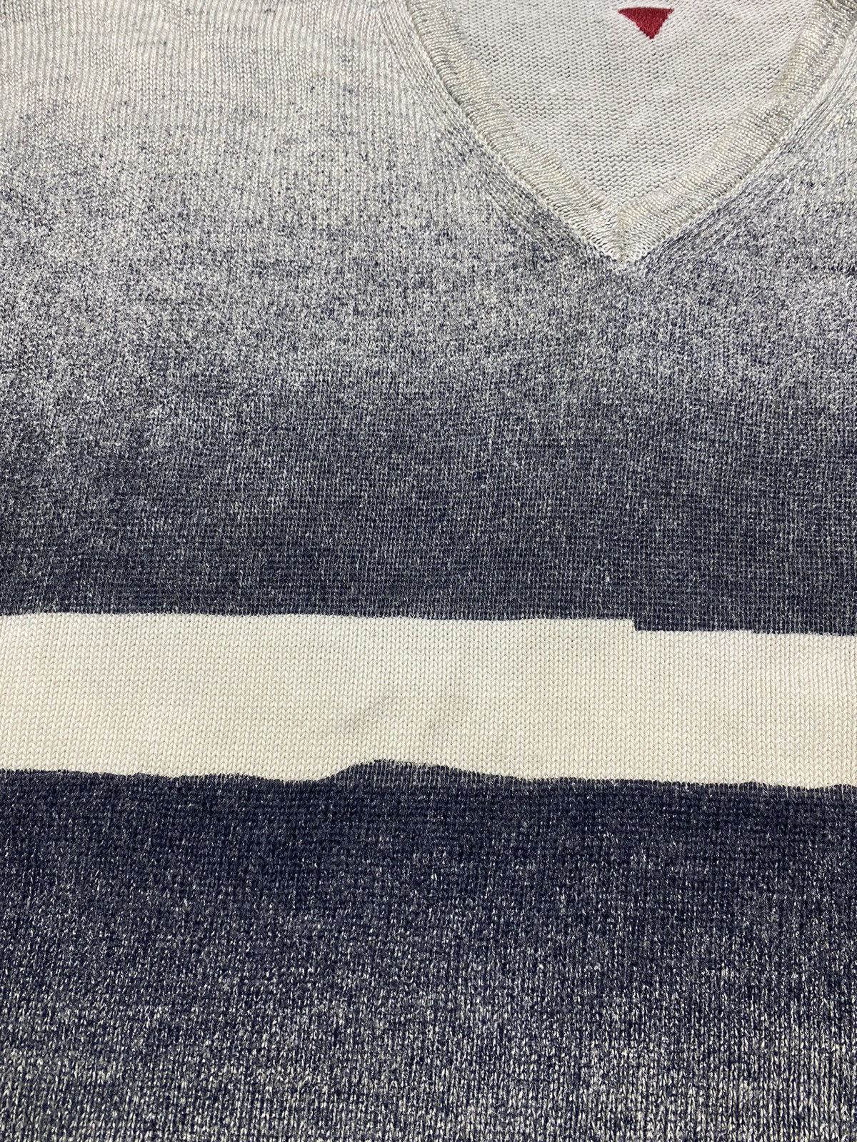 Iceberg Vintage Y2k Iceberg sweater streetwear luxury style size M Size US M / EU 48-50 / 2 - 3 Thumbnail