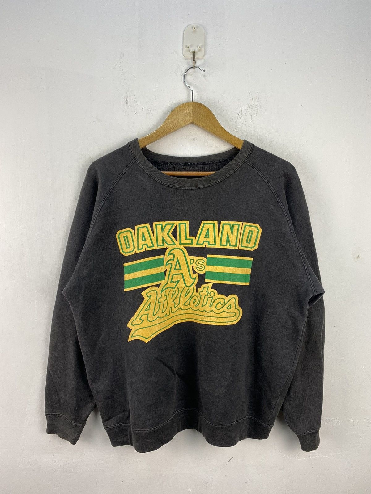 MLB Vintage 90s Oakland Atheltics Sweatshirt Faded Black Size US M / EU 48-50 / 2 - 2 Thumbnail