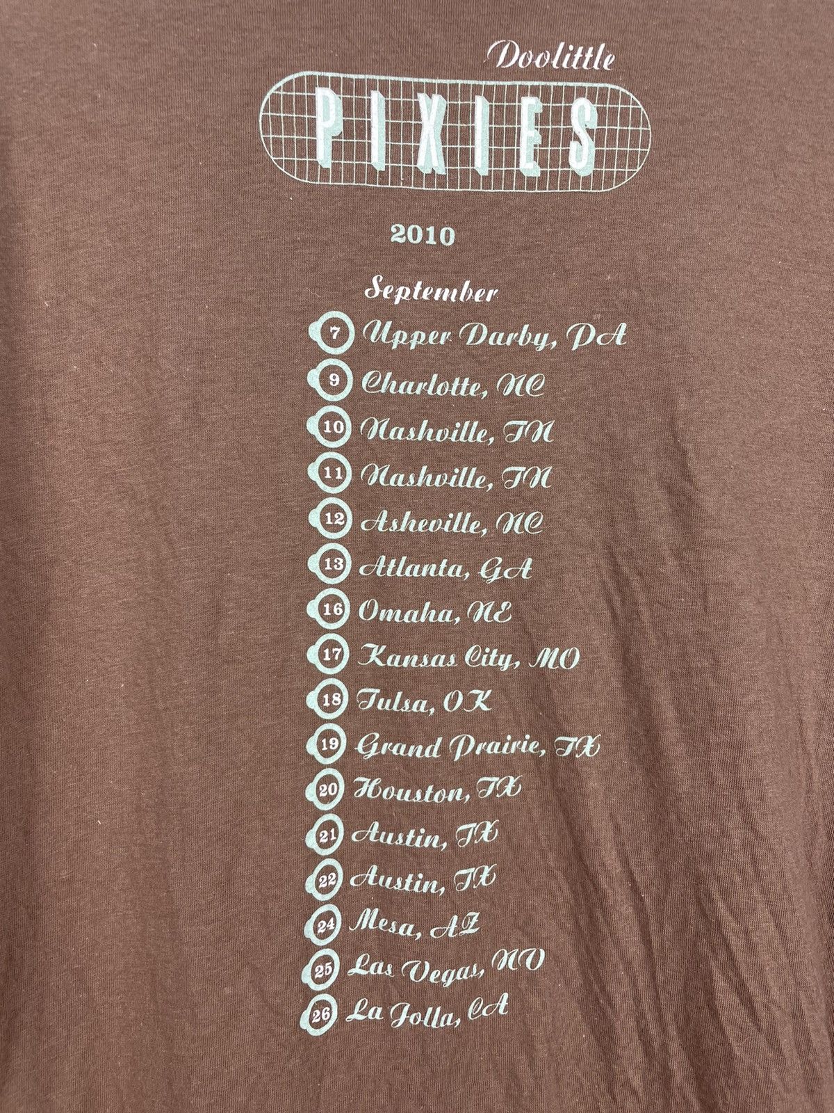 Band Tees Pixies Doolittle 2010 tour band t shirt Size US L / EU 52-54 / 3 - 4 Thumbnail