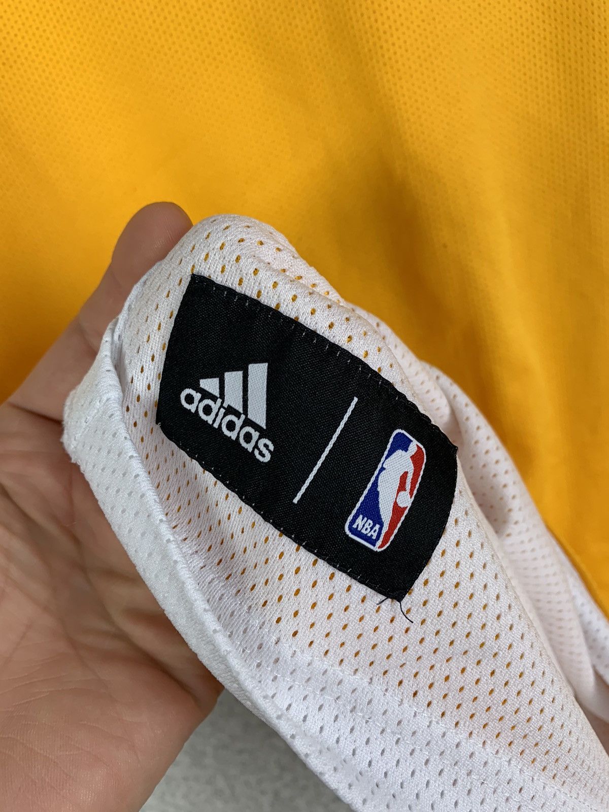 Adidas CLEVELAND CAVALIERS NBA TRAINING ADIDAS JERSEY size S Size US S / EU 44-46 / 1 - 7 Thumbnail