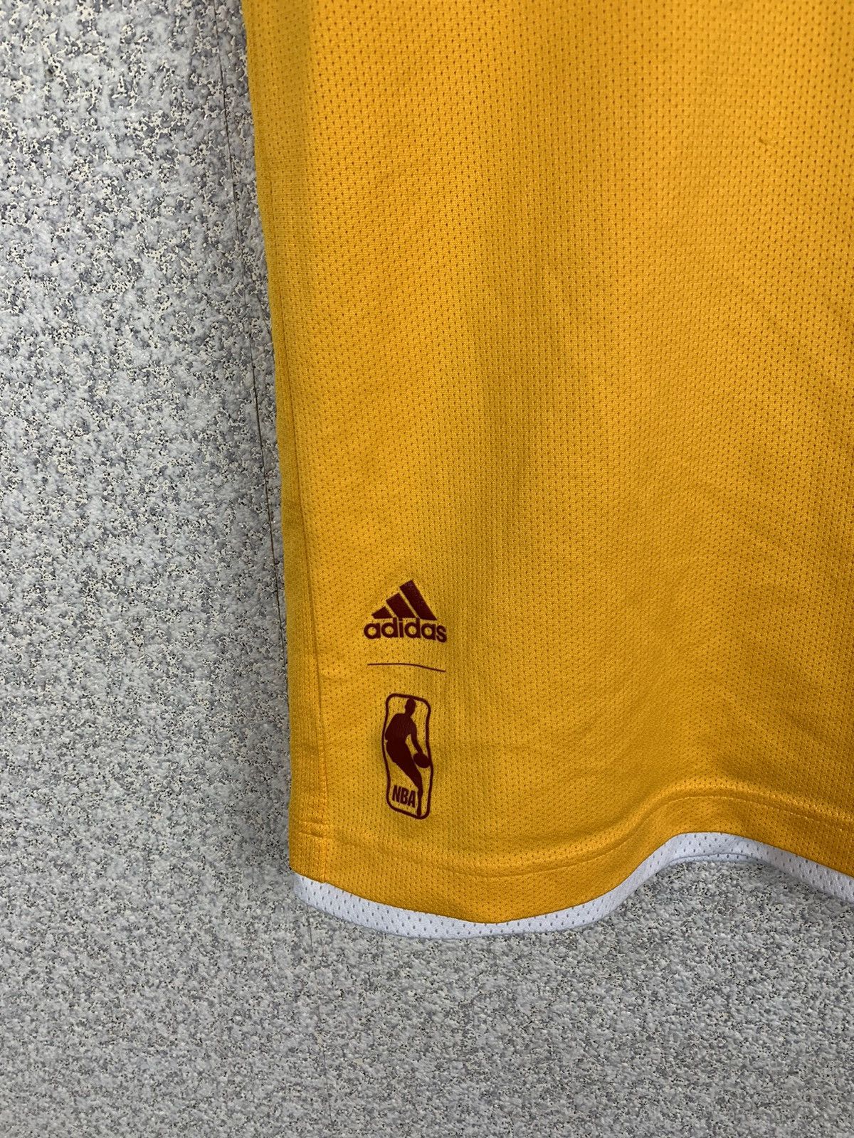 Adidas CLEVELAND CAVALIERS NBA TRAINING ADIDAS JERSEY size S Size US S / EU 44-46 / 1 - 3 Thumbnail