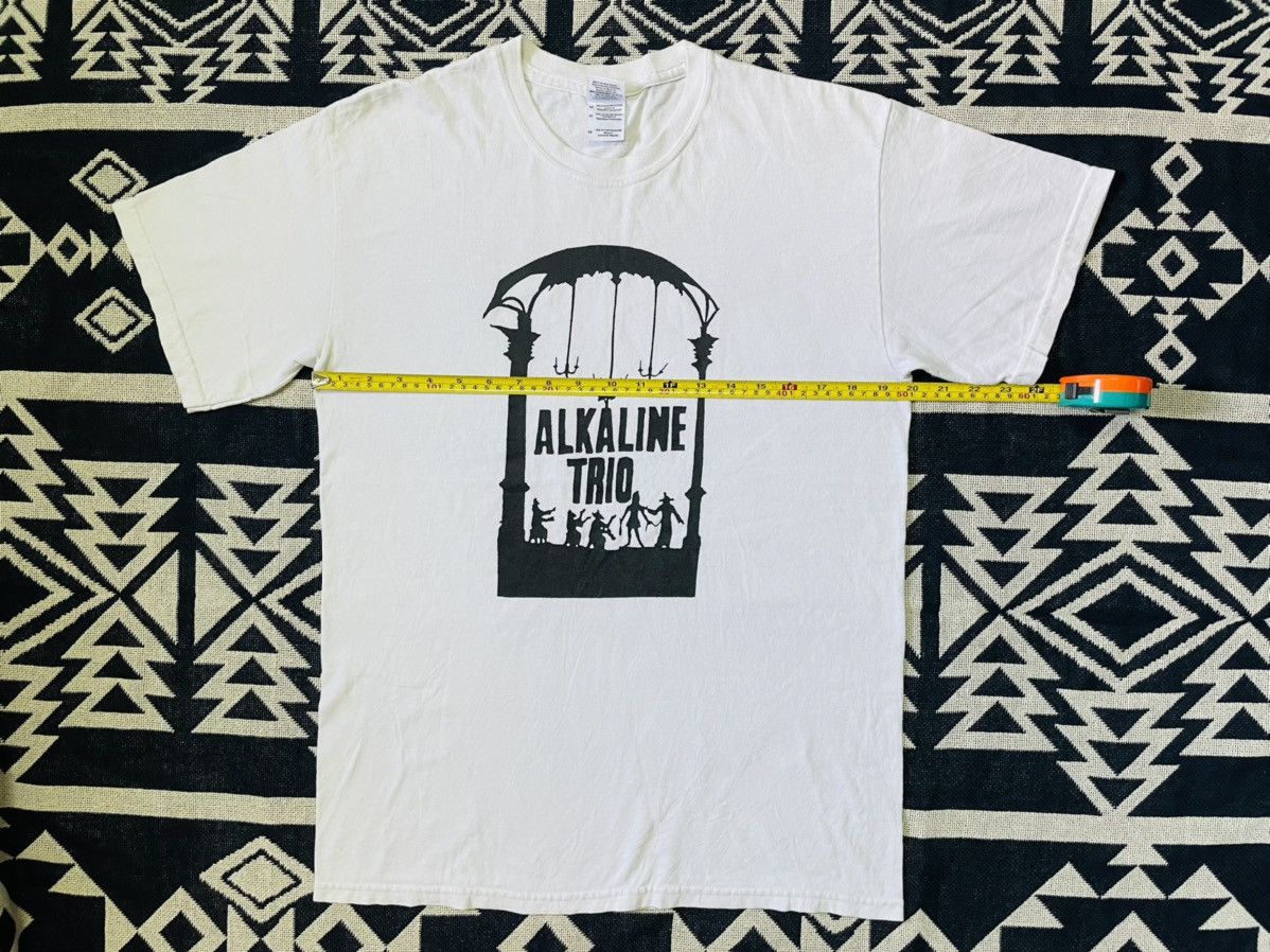 Band Tees Vintage Y2k Alkaline Trio Band Tees Size US M / EU 48-50 / 2 - 6 Thumbnail