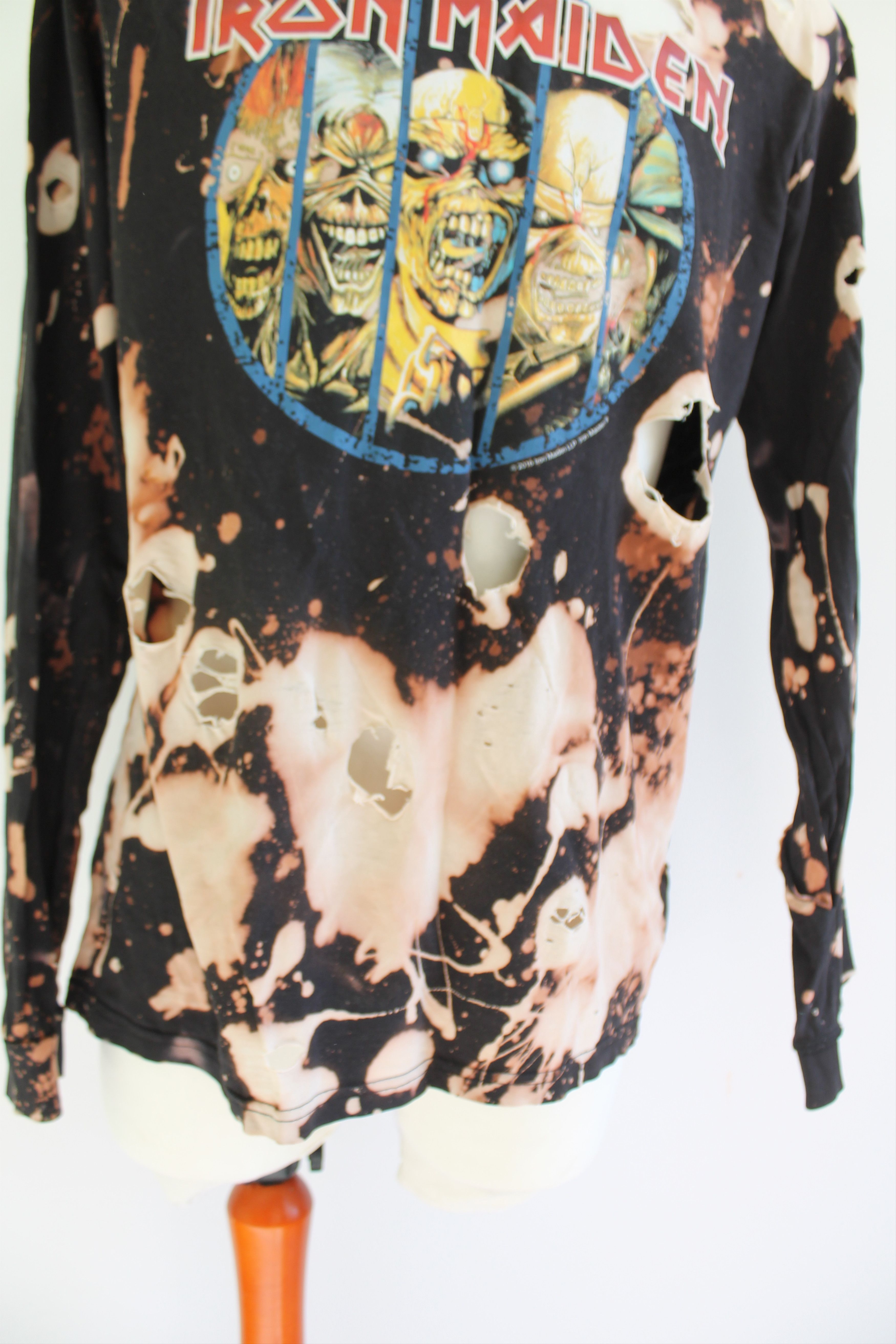Iron Maiden Iron Maiden rock band tie dye trashed Medium Size US M / EU 48-50 / 2 - 7 Thumbnail