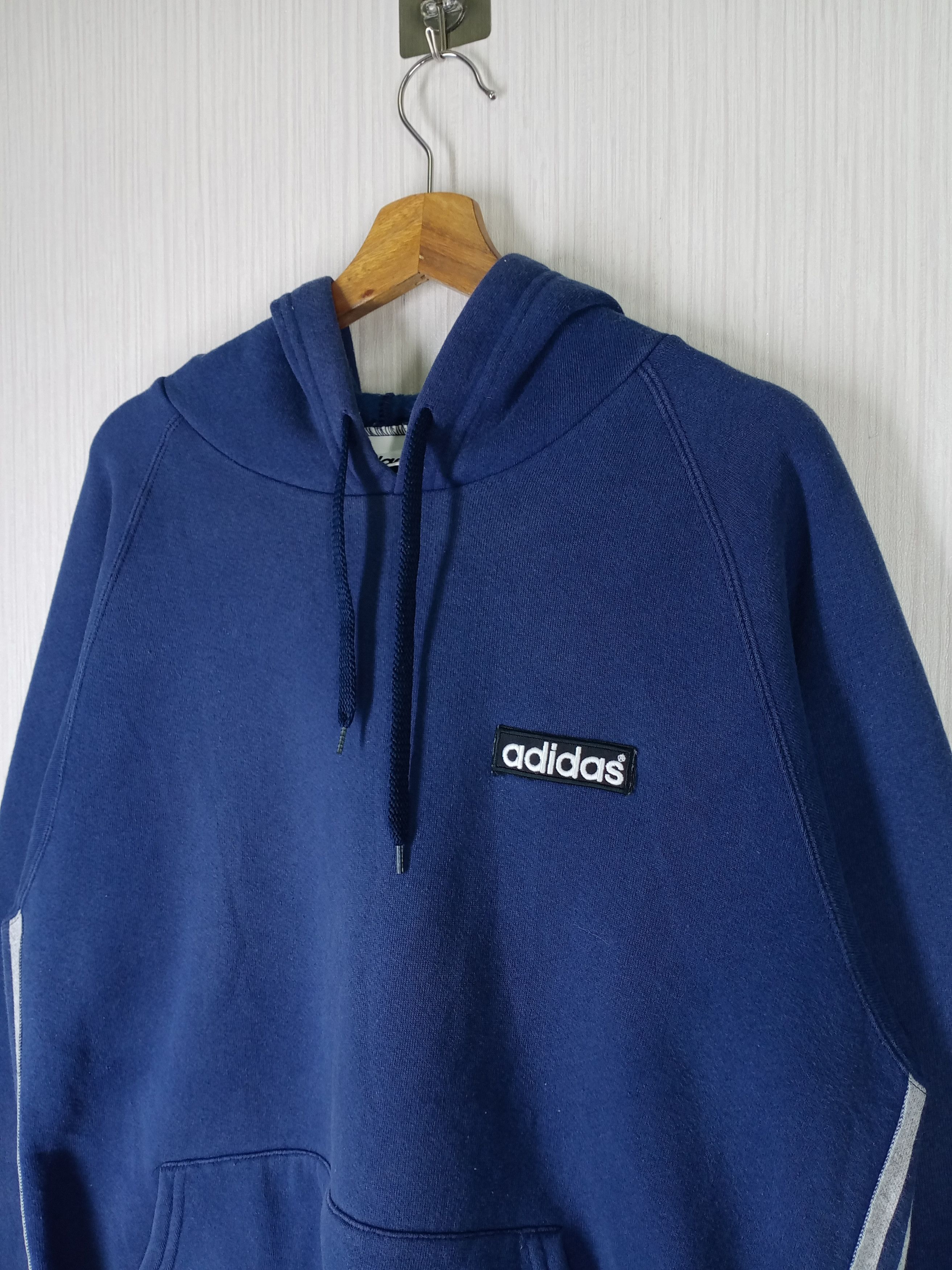Adidas Very Rare Vintage 90s Adidas Hoodie Sweatshirt Size US L / EU 52-54 / 3 - 2 Thumbnail
