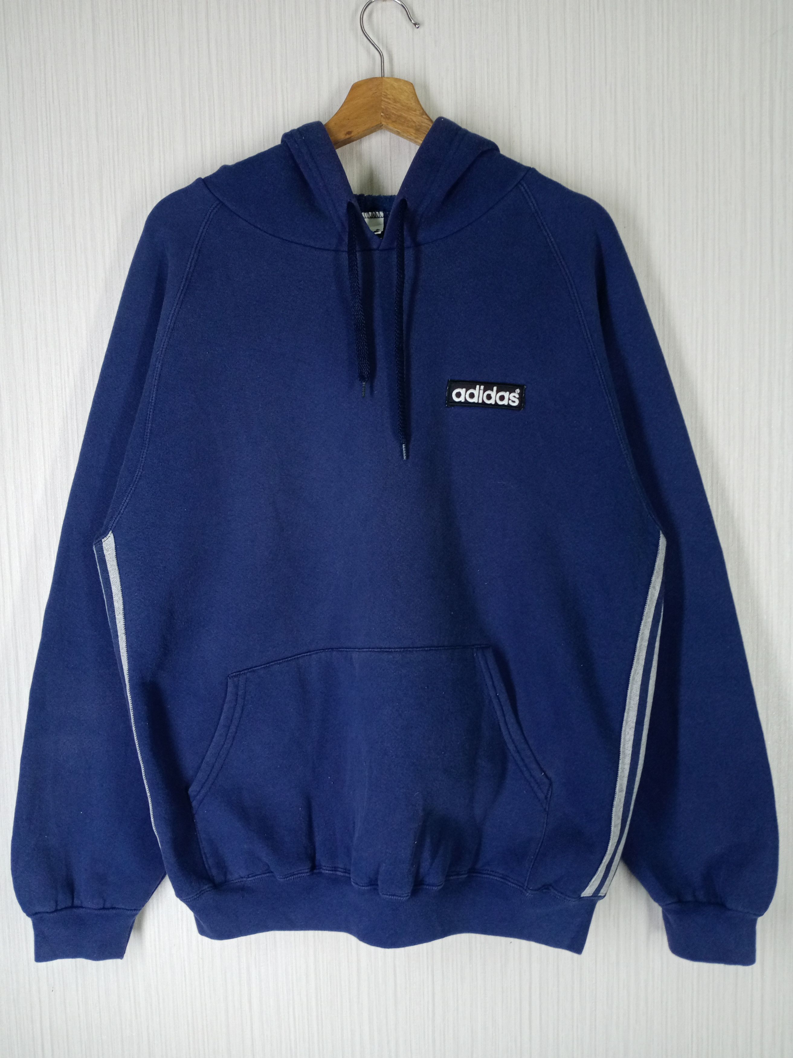 Adidas Very Rare Vintage 90s Adidas Hoodie Sweatshirt Size US L / EU 52-54 / 3 - 1 Thumbnail