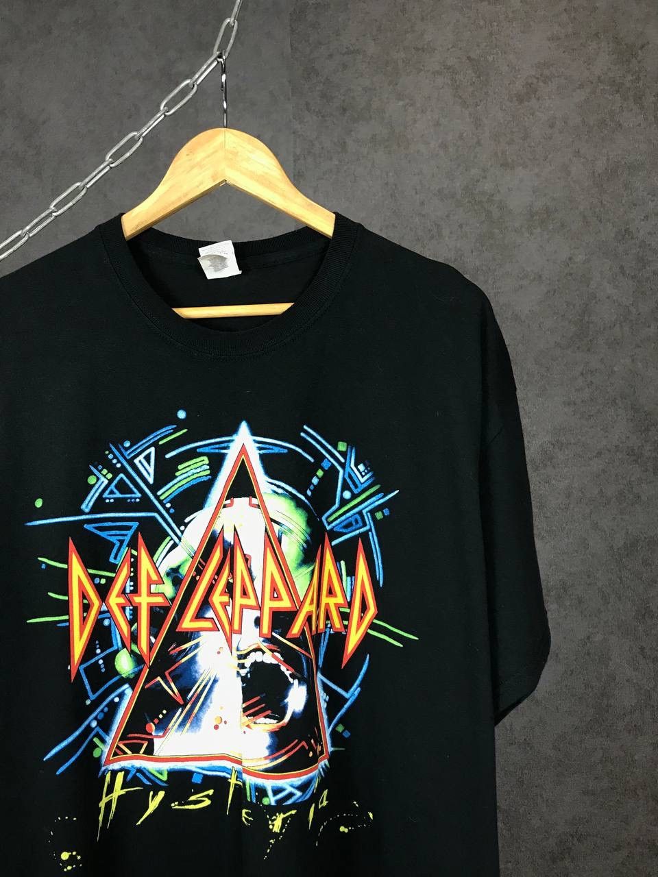 Band Tees × Def Leppard Def Leppard vintage rock band tour tee Size US XL / EU 56 / 4 - 3 Thumbnail