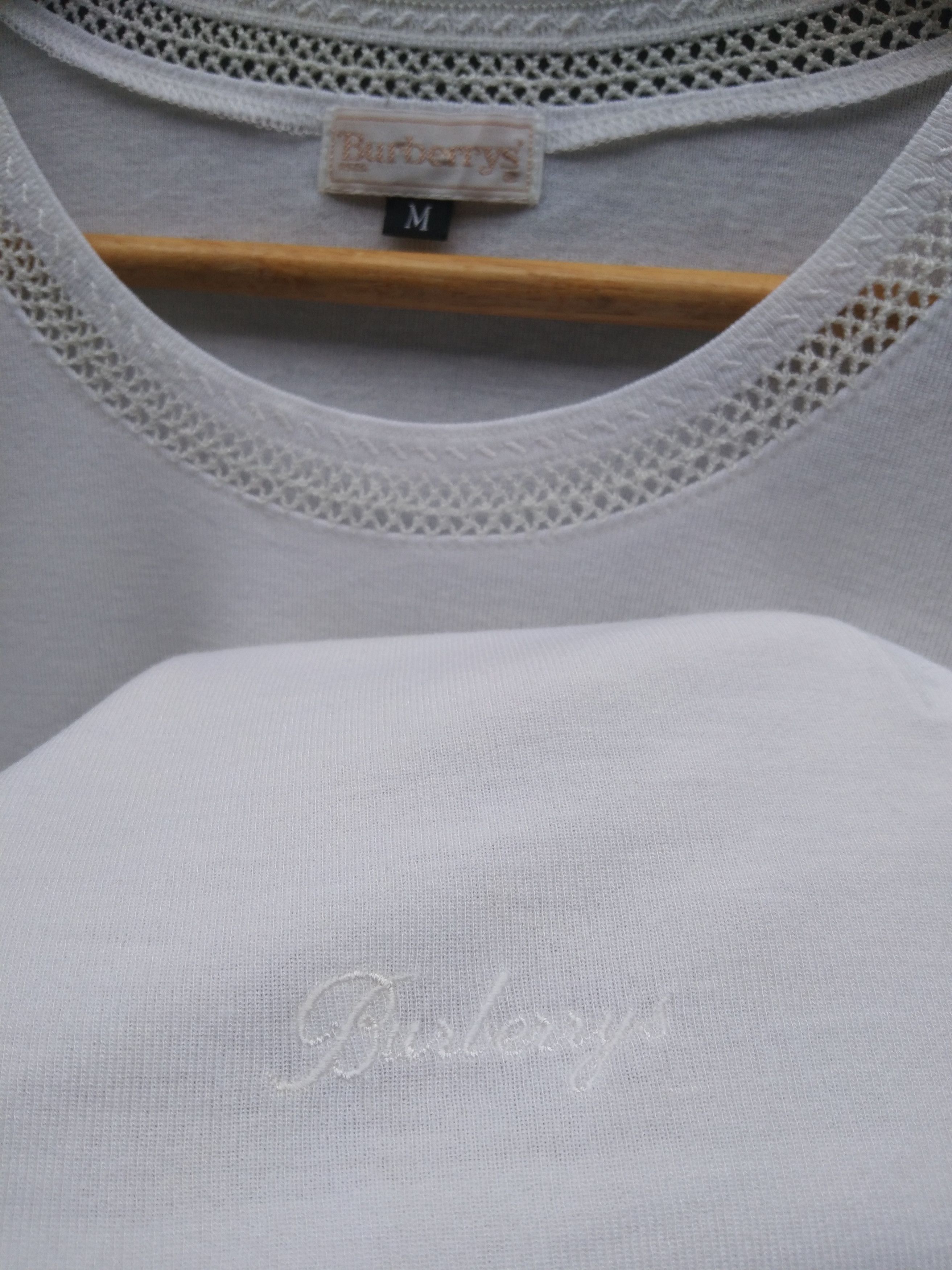 Burberry × Vintage Vintage Signature Burberrys Plain White Tshirt Size US M / EU 48-50 / 2 - 6 Thumbnail