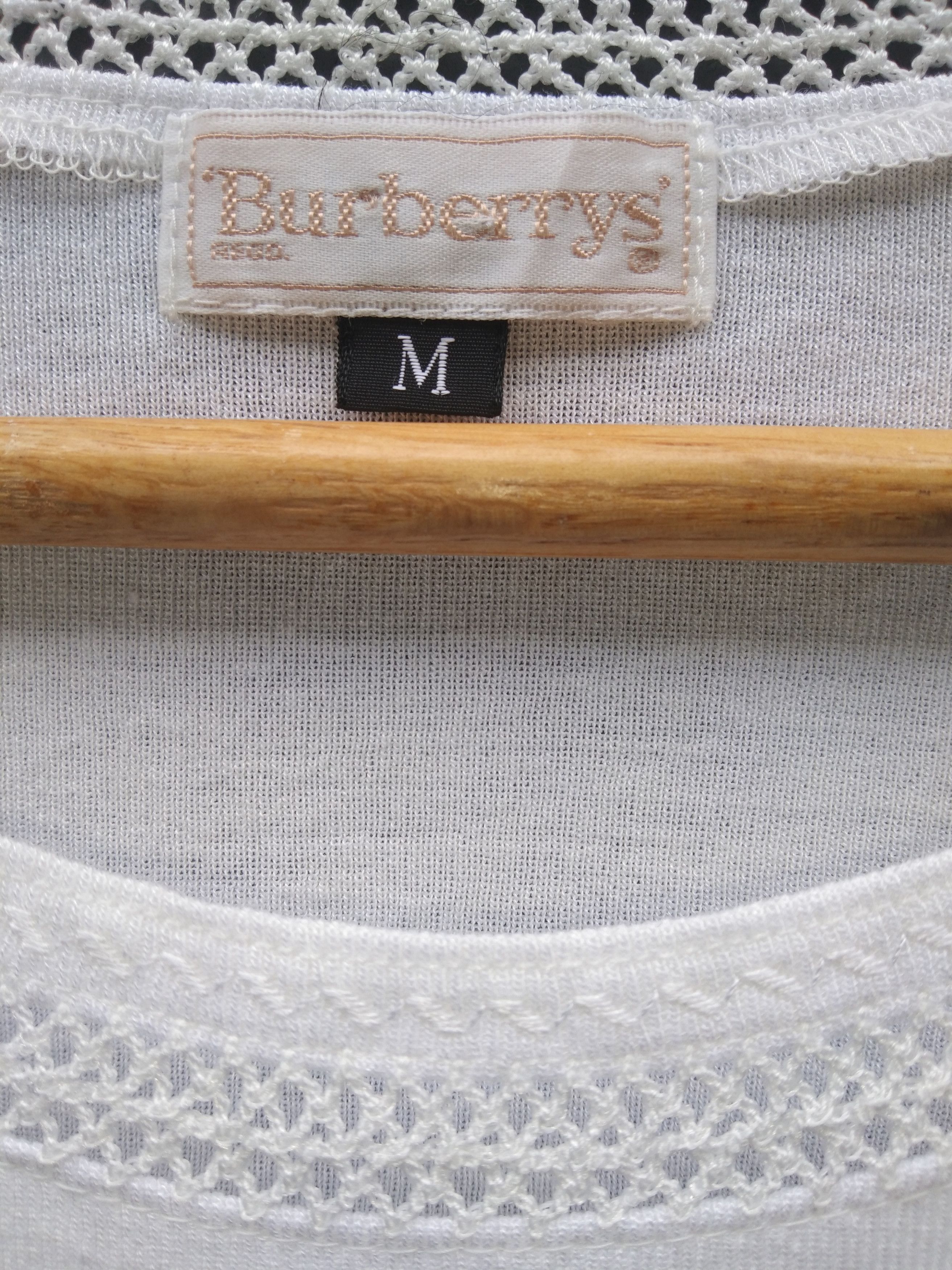 Burberry × Vintage Vintage Signature Burberrys Plain White Tshirt Size US M / EU 48-50 / 2 - 7 Thumbnail