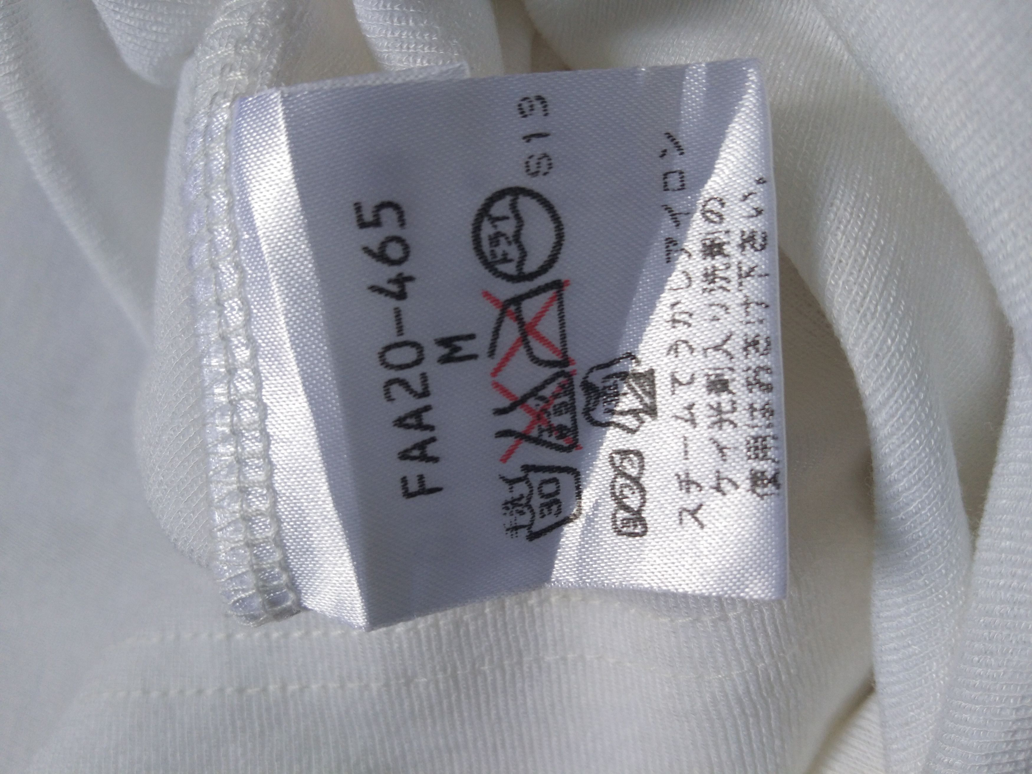 Burberry × Vintage Vintage Signature Burberrys Plain White Tshirt Size US M / EU 48-50 / 2 - 9 Thumbnail