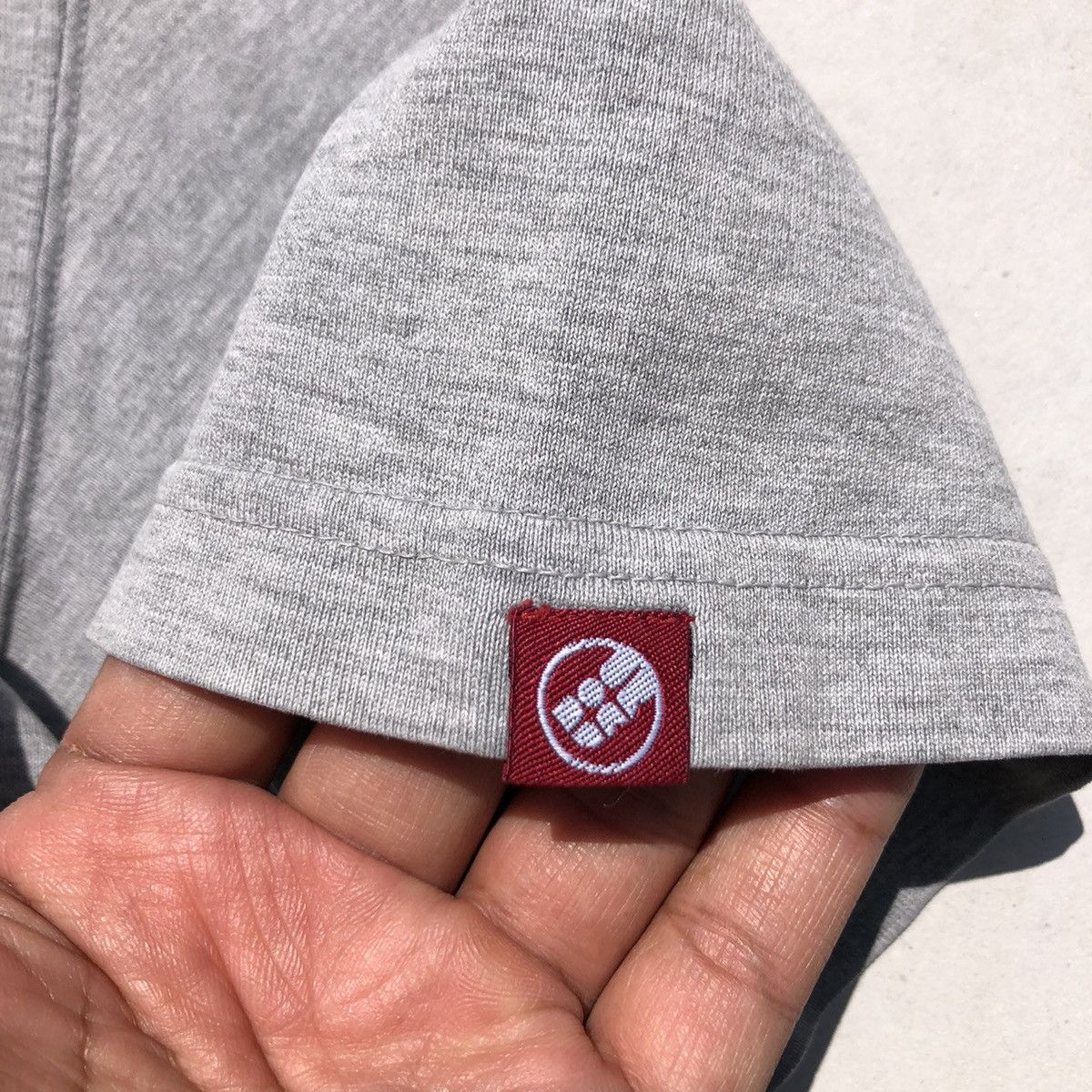 Mossimo RARE🔥 Mossimo Sport Size US M / EU 48-50 / 2 - 11 Thumbnail