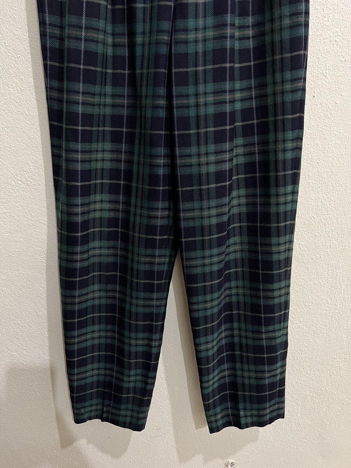 Burberry Vintage Burberry’s Plaid Tartan Wool Pant Size 26" / US 2 / IT 38 - 4 Thumbnail