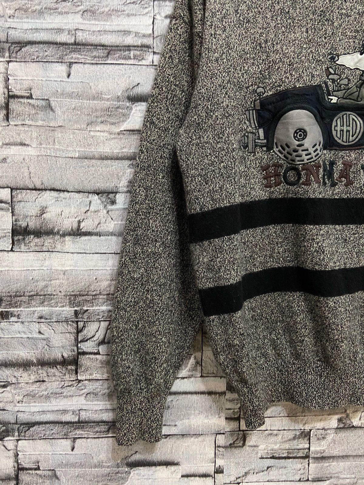 Japanese Brand Vintage Honma sweatshirt car cartoon embroidered fit M Size US M / EU 48-50 / 2 - 4 Thumbnail